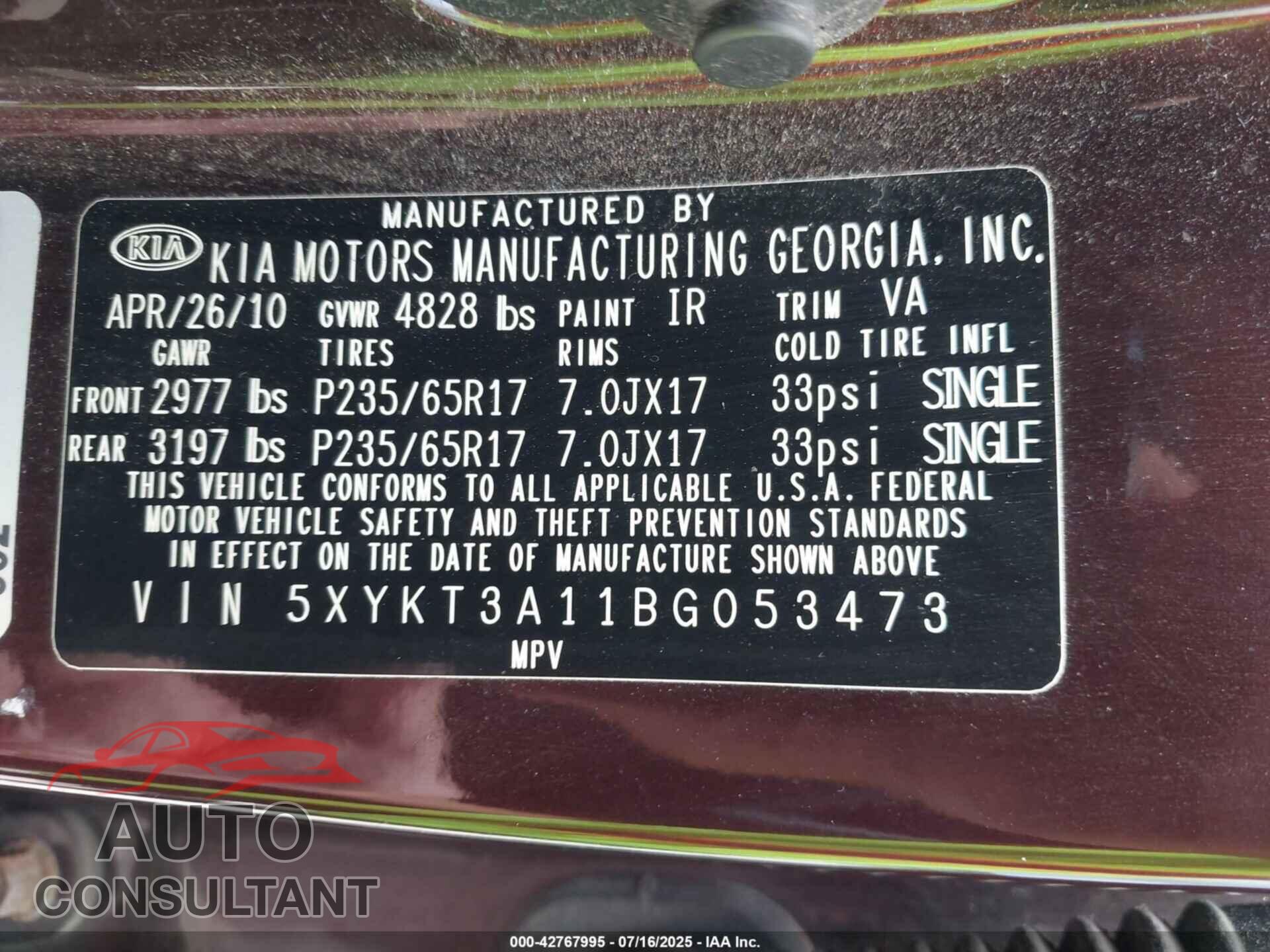 KIA SORENTO 2011 - 5XYKT3A11BG053473