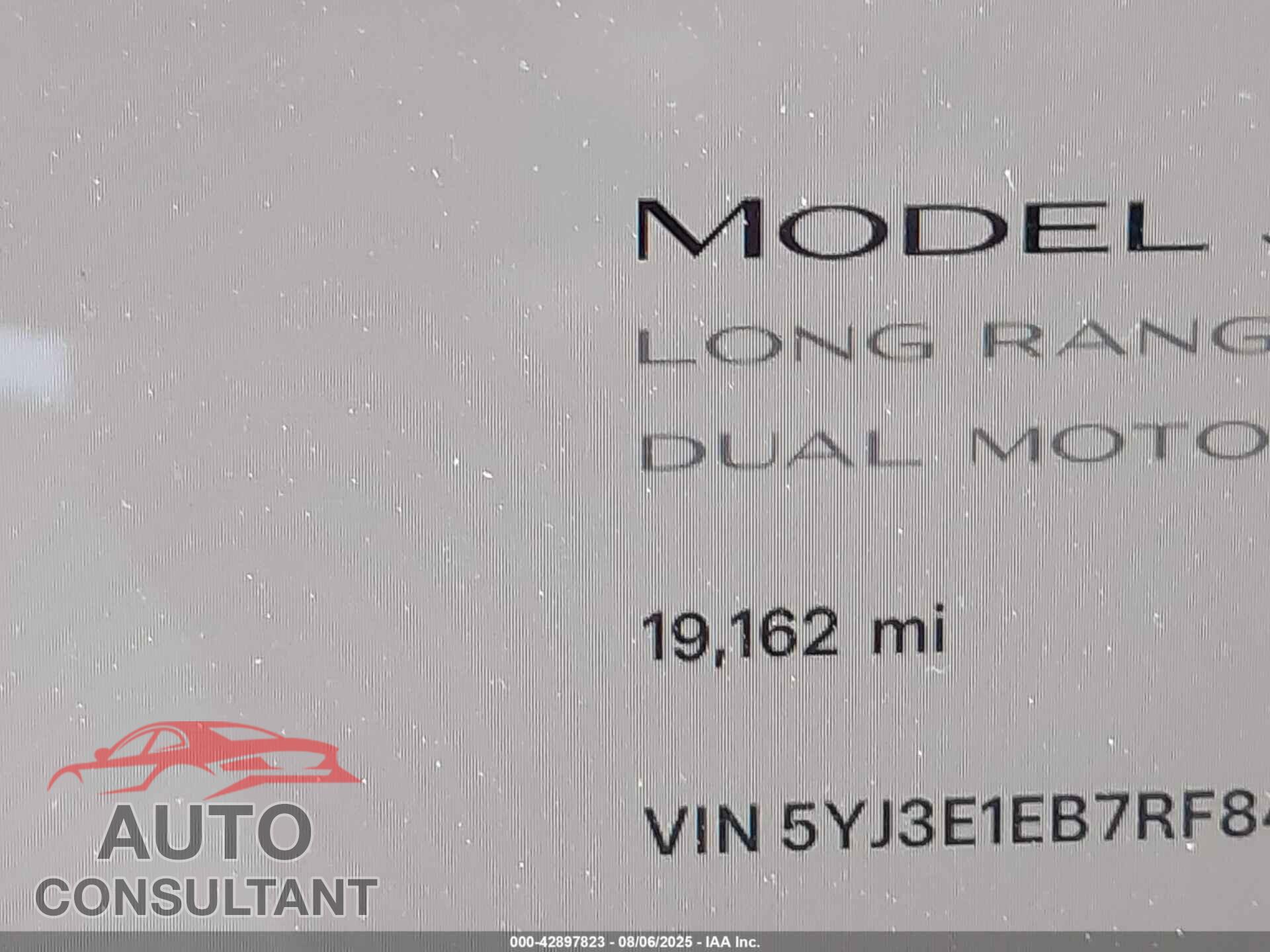 TESLA MODEL 3 2024 - 5YJ3E1EB7RF846543