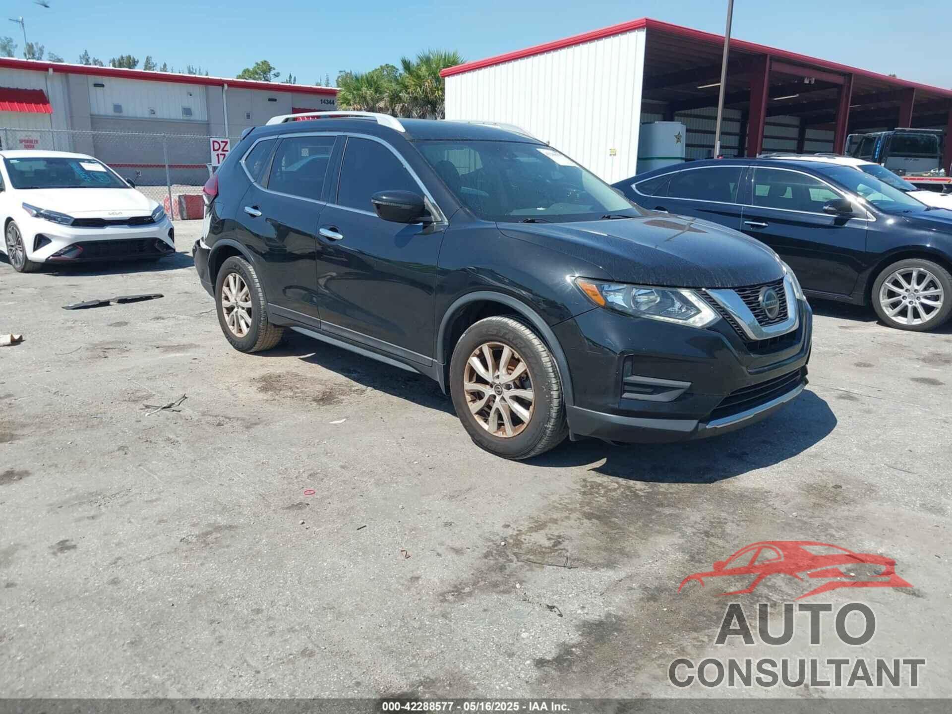 NISSAN ROGUE 2019 - 5N1AT2MT3KC767589