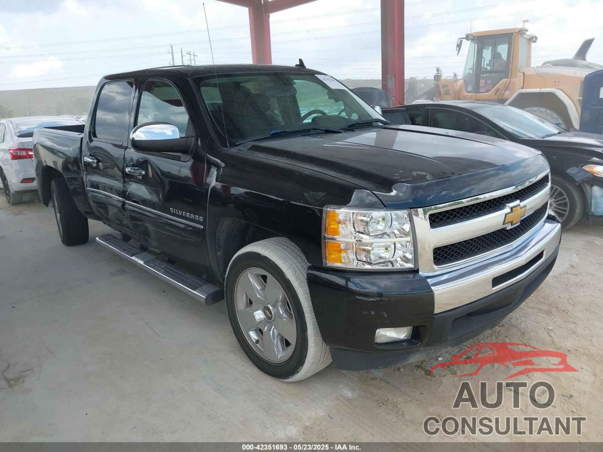 CHEVROLET SILVERADO 1500 2011 - 3GCPCSE01BG326897