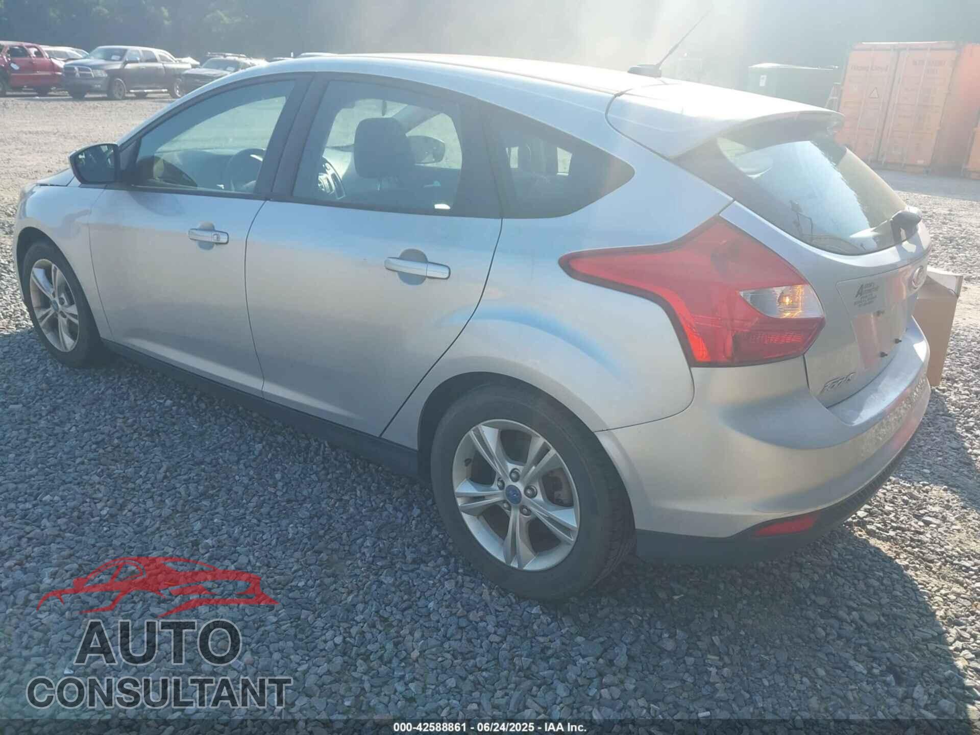 FORD FOCUS 2012 - 1FAHP3K28CL370118