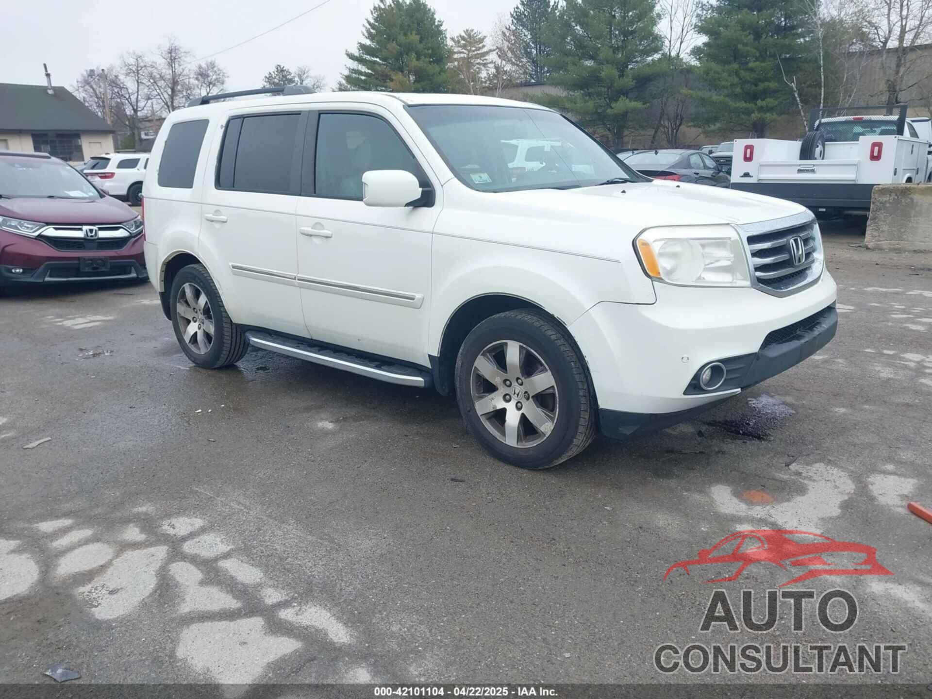 HONDA PILOT 2013 - 5FNYF4H95DB011661