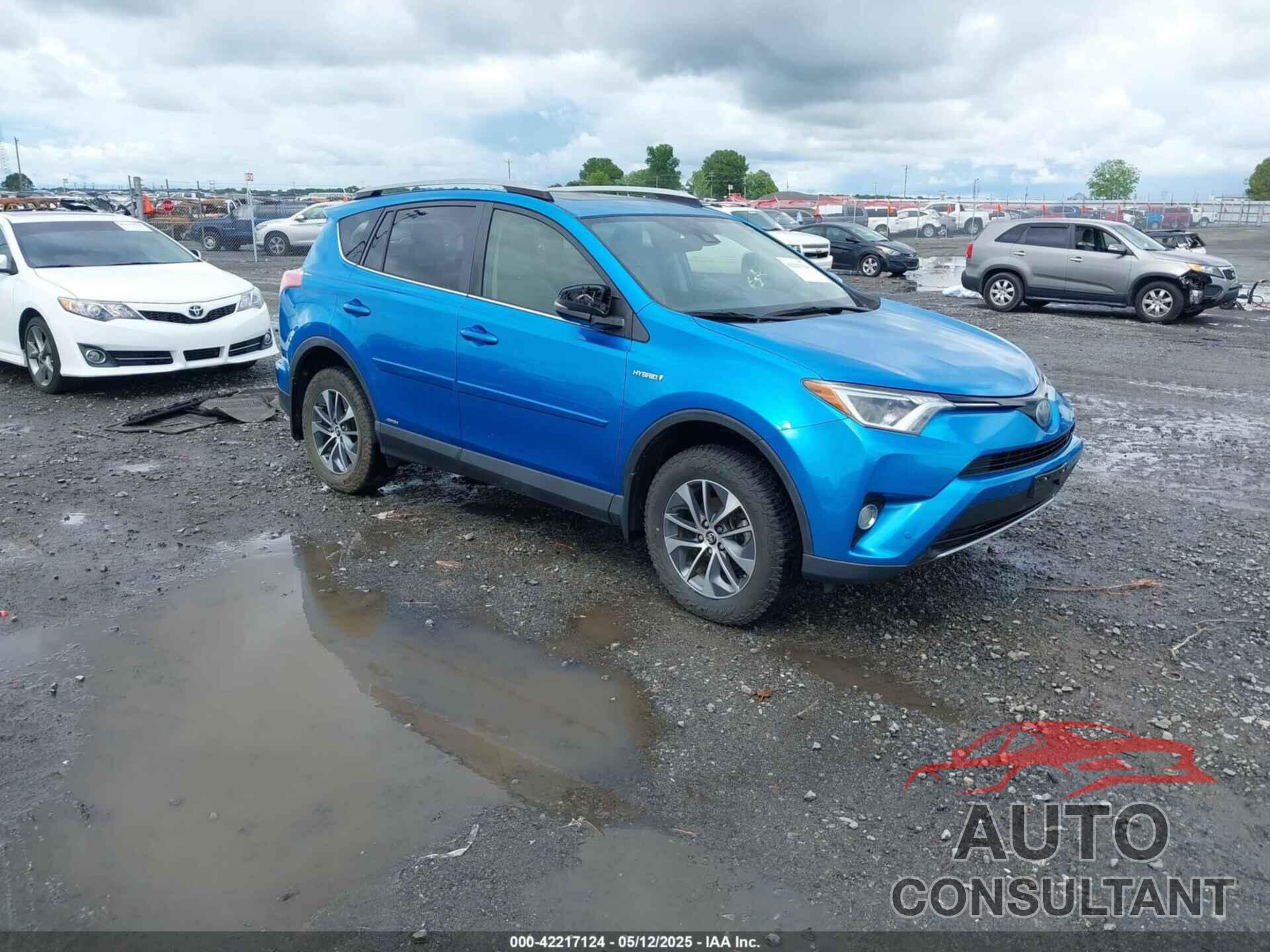 TOYOTA RAV4 HYBRID 2017 - JTMRJREV7HD139401