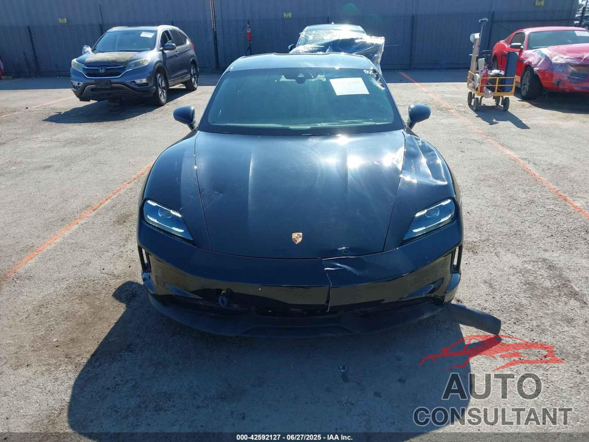PORSCHE TAYCAN 2025 - WP0AA2Y18SSA10392