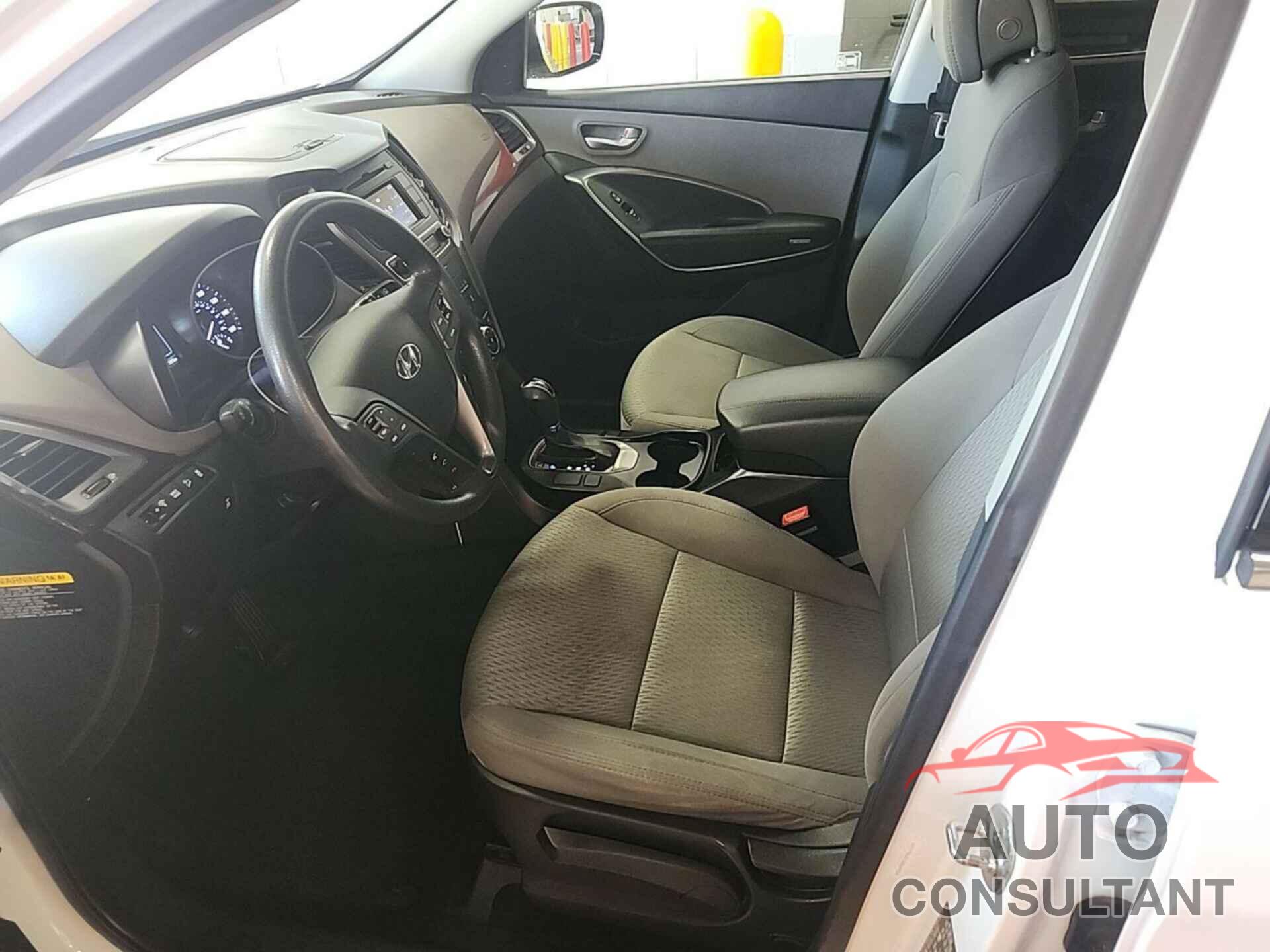 HYUNDAI SANTA FE SPORT 2018 - 5XYZTDLB7JG569524