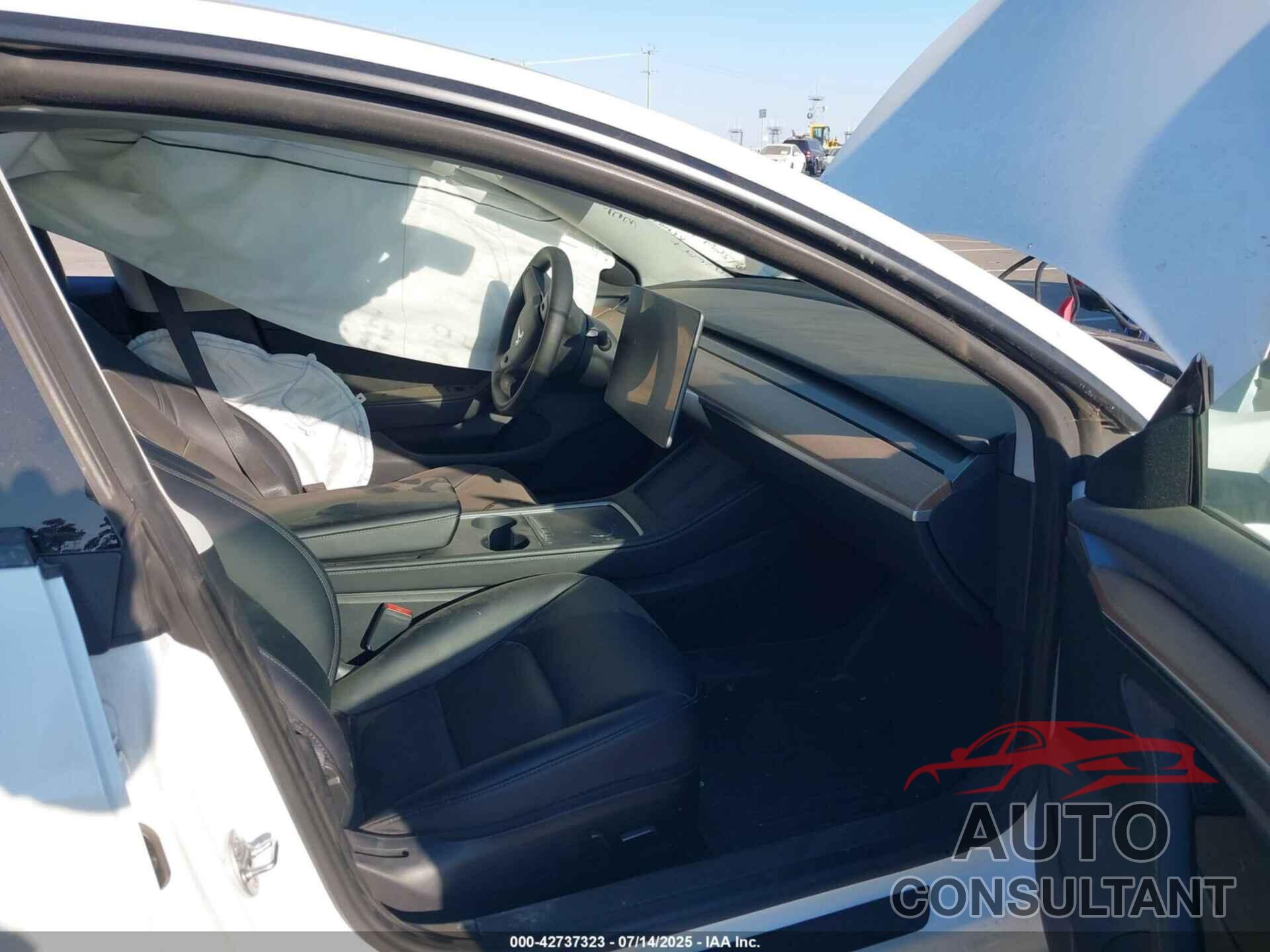 TESLA MODEL 3 2023 - 5YJ3E1EB2PF392697