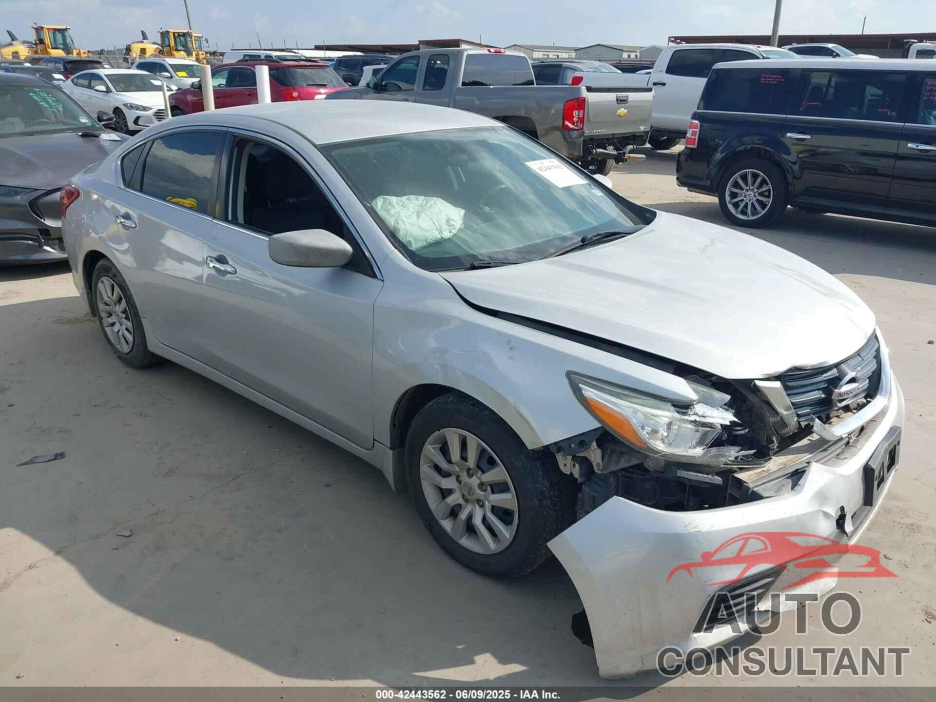 NISSAN ALTIMA 2018 - 1N4AL3AP8JC114889
