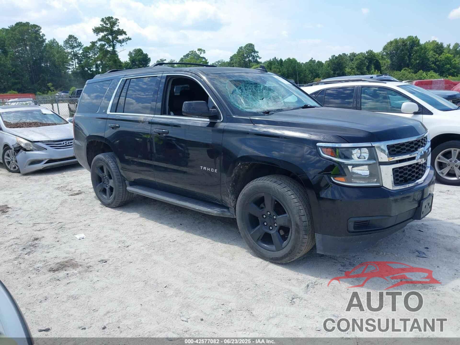 CHEVROLET TAHOE 2017 - 1GNSKBKC5HR284861
