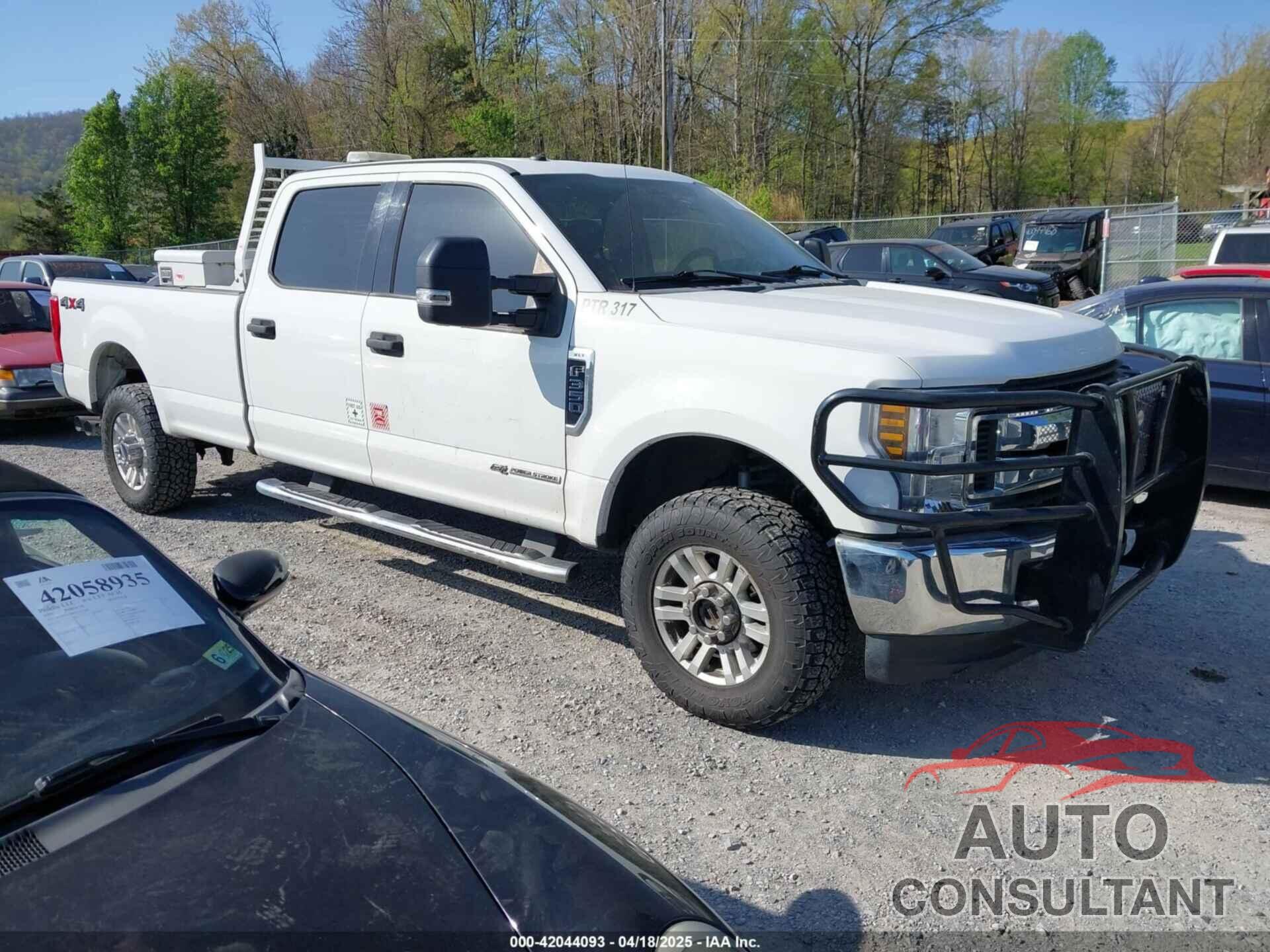 FORD F-350 2018 - 1FT8W3BT0JEC44326