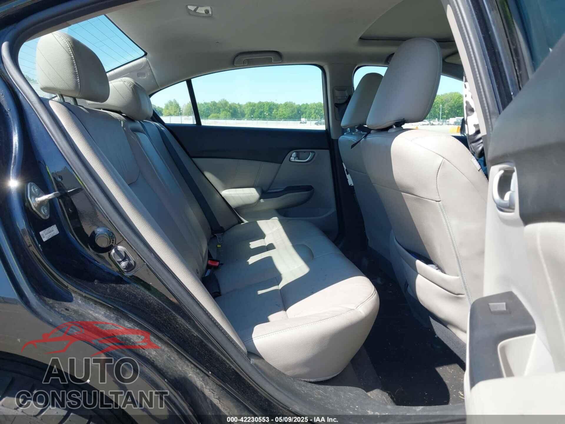 HONDA CIVIC 2013 - 19XFB2F94DE075867
