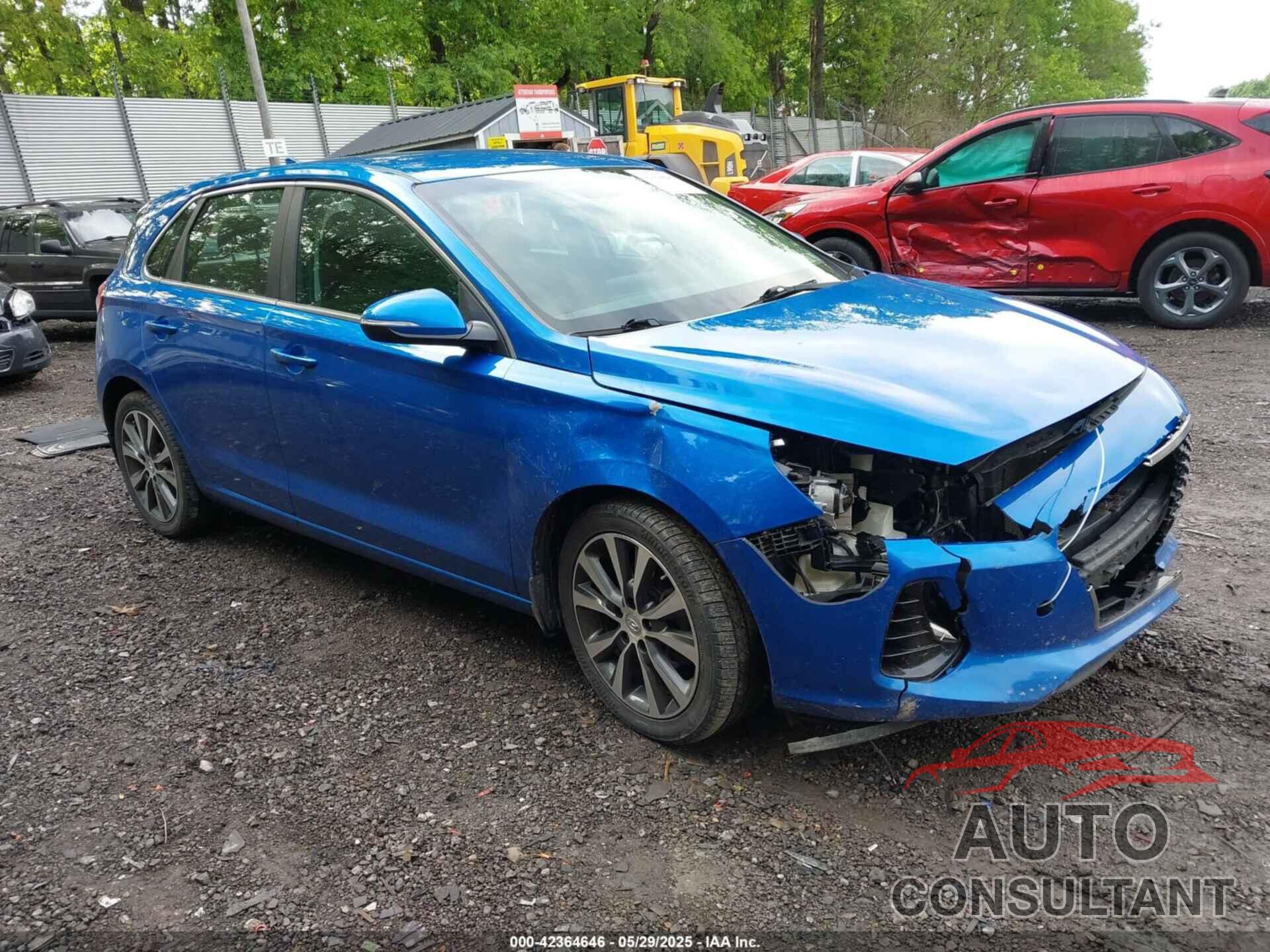 HYUNDAI ELANTRA GT 2018 - KMHH35LE7JU030388