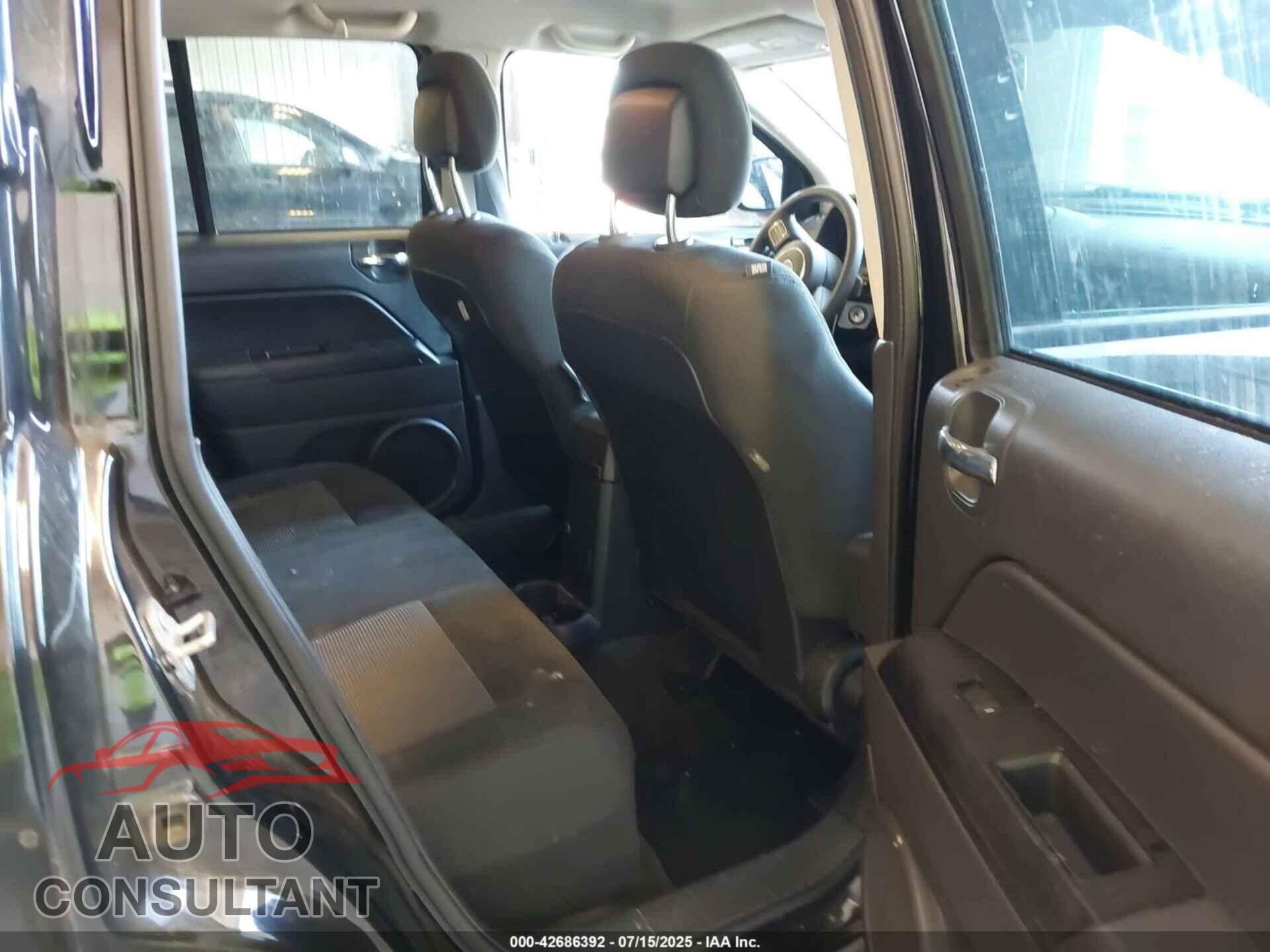 JEEP COMPASS 2017 - 1C4NJDBB4HD141764