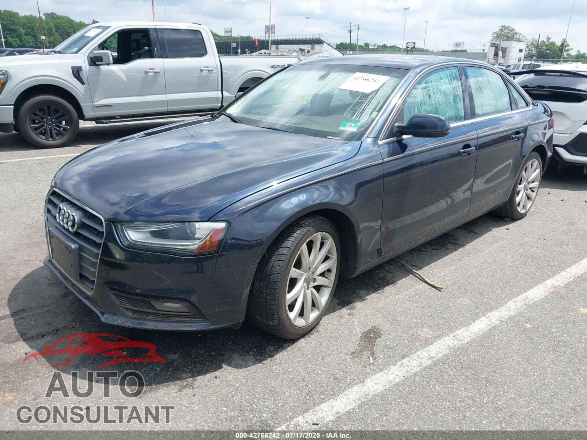 AUDI A4 2013 - WAUFFAFL7DN016718