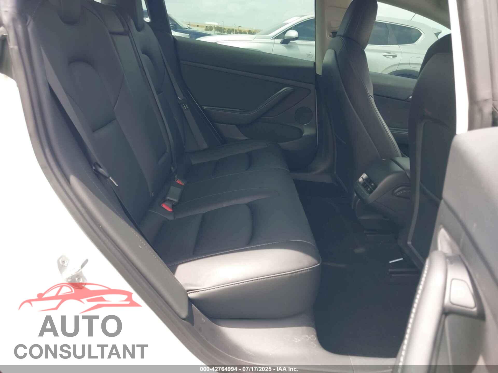 TESLA MODEL 3 2023 - 5YJ3E1EA2PF428752