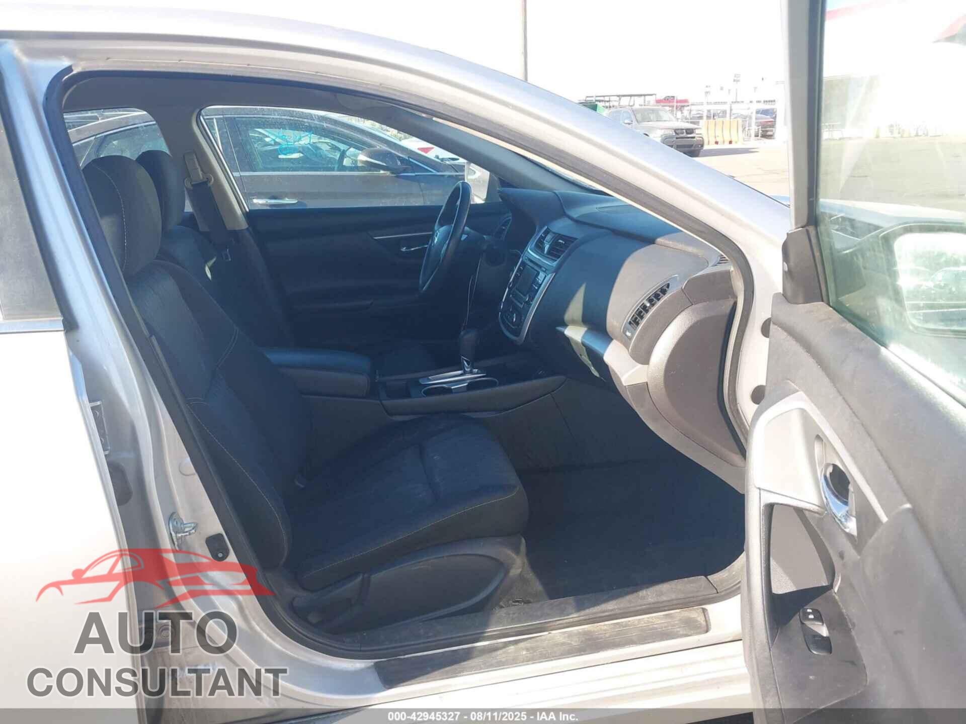 NISSAN ALTIMA 2017 - 1N4AL3AP1HC194983