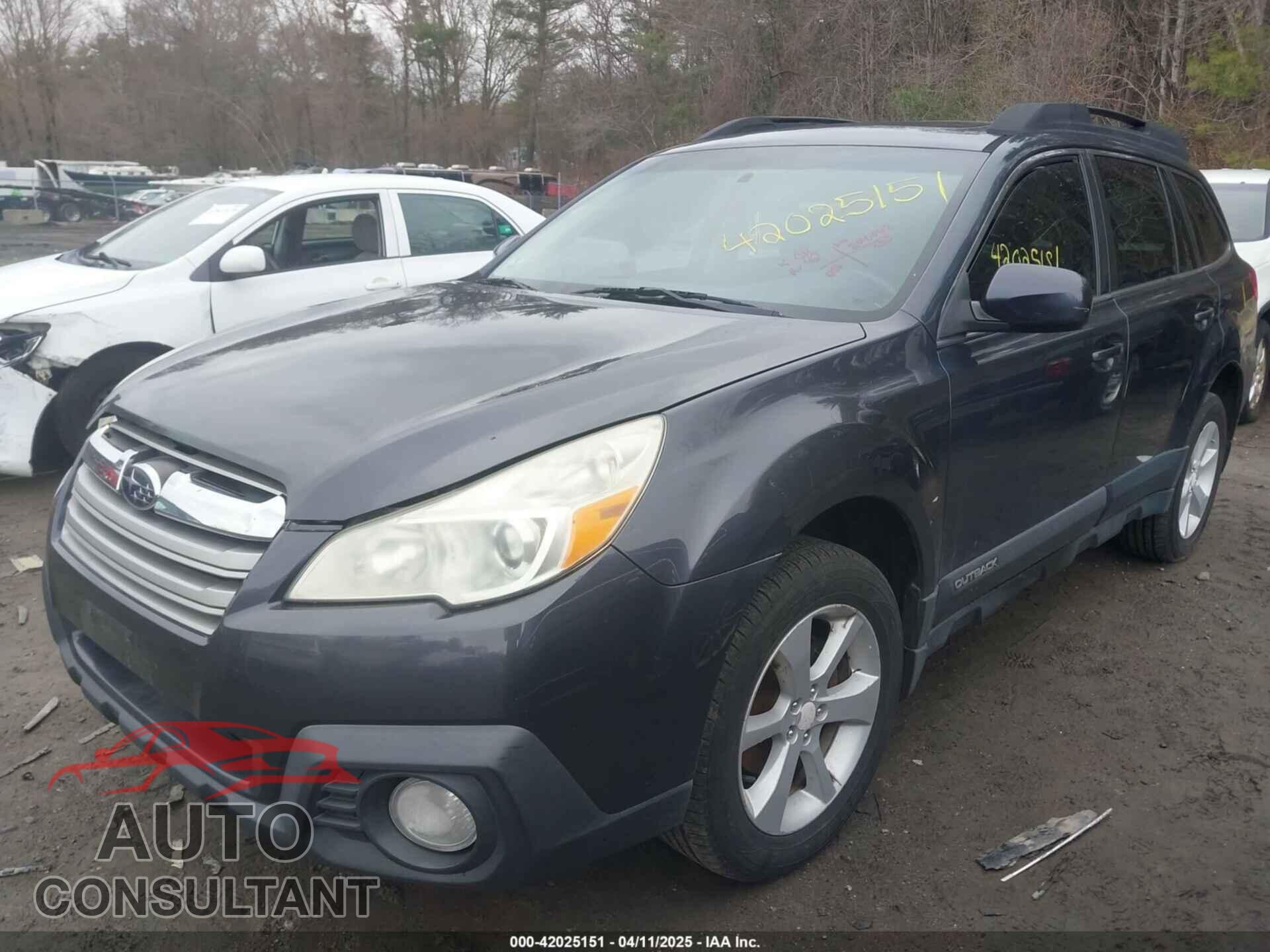 SUBARU OUTBACK 2013 - 4S4BRBGC7D3213103