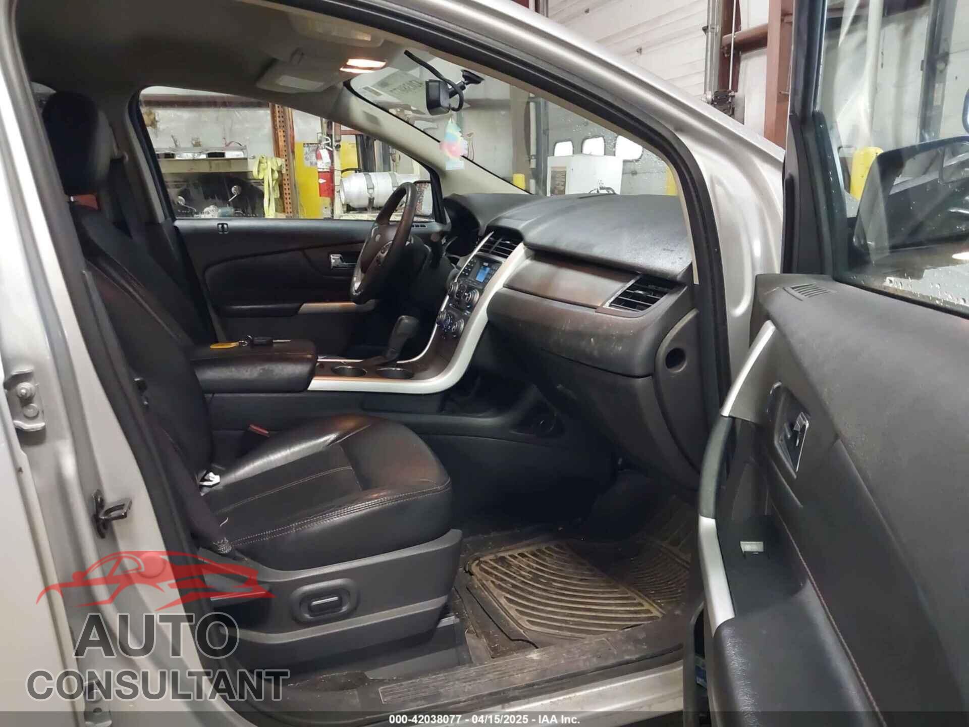 FORD EDGE 2013 - 2FMDK3J99DBA43956