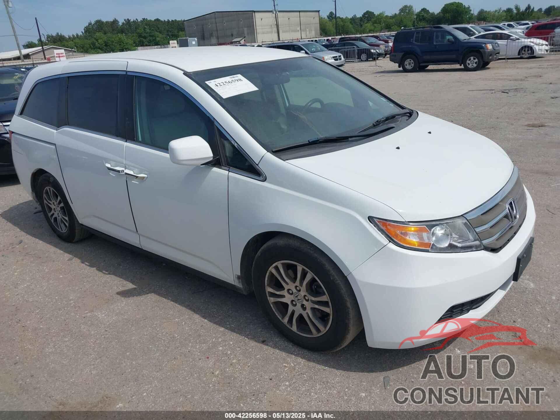 HONDA ODYSSEY 2013 - 5FNRL5H44DB024764