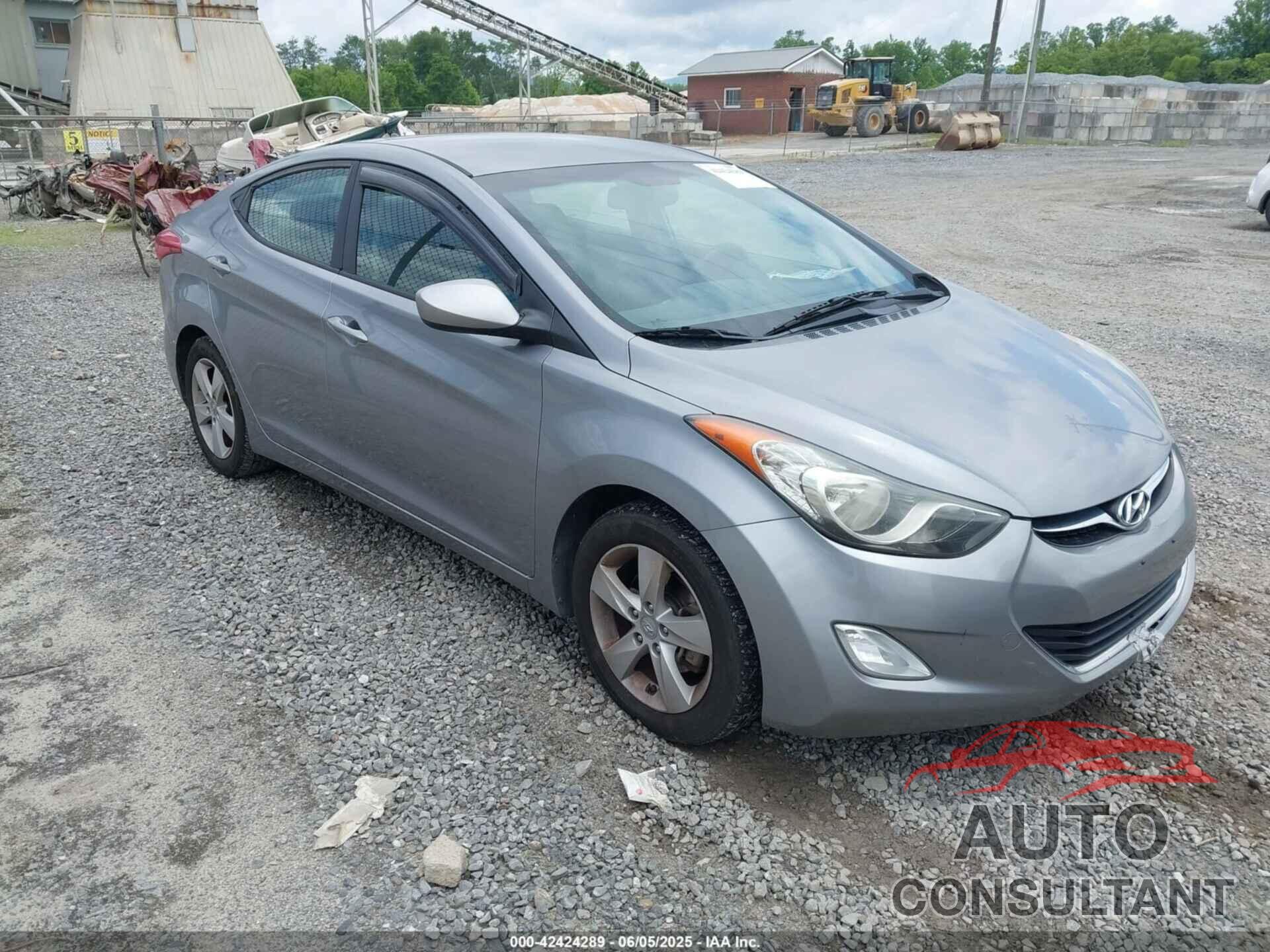 HYUNDAI ELANTRA 2013 - KMHDH4AE4DU579032