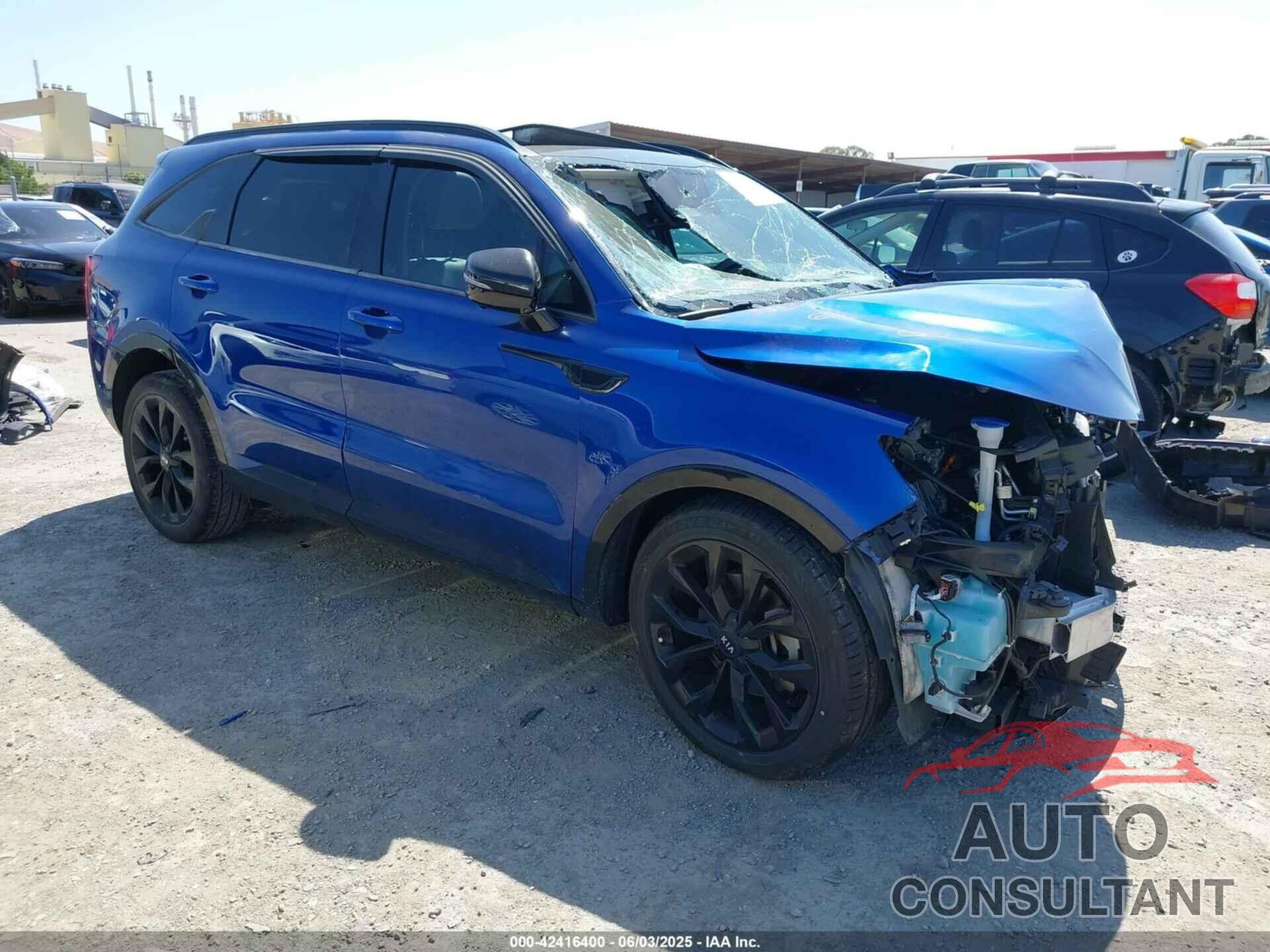 KIA SORENTO 2021 - 5XYRK4LF2MG017293