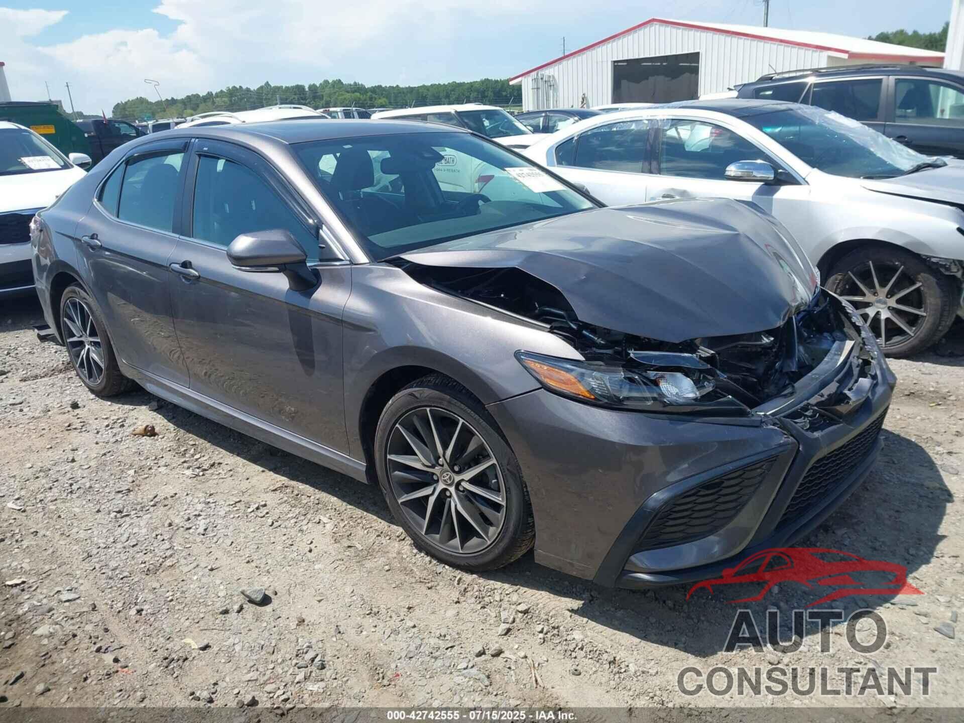 TOYOTA CAMRY 2021 - 4T1T11AK9MU402674