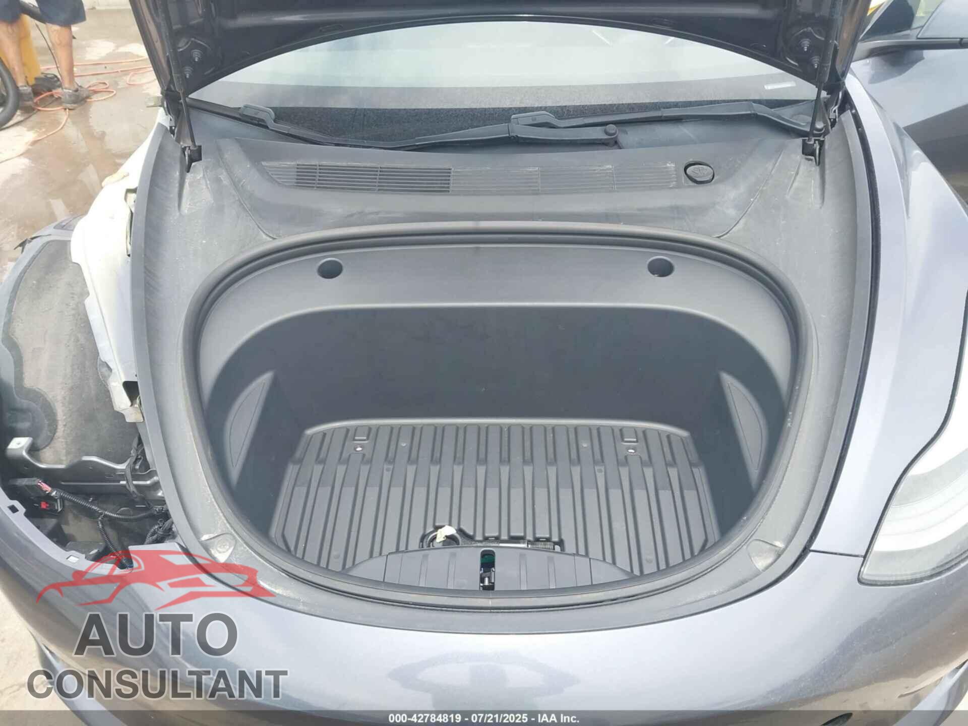 TESLA MODEL 3 2021 - 5YJ3E1EB3MF879600