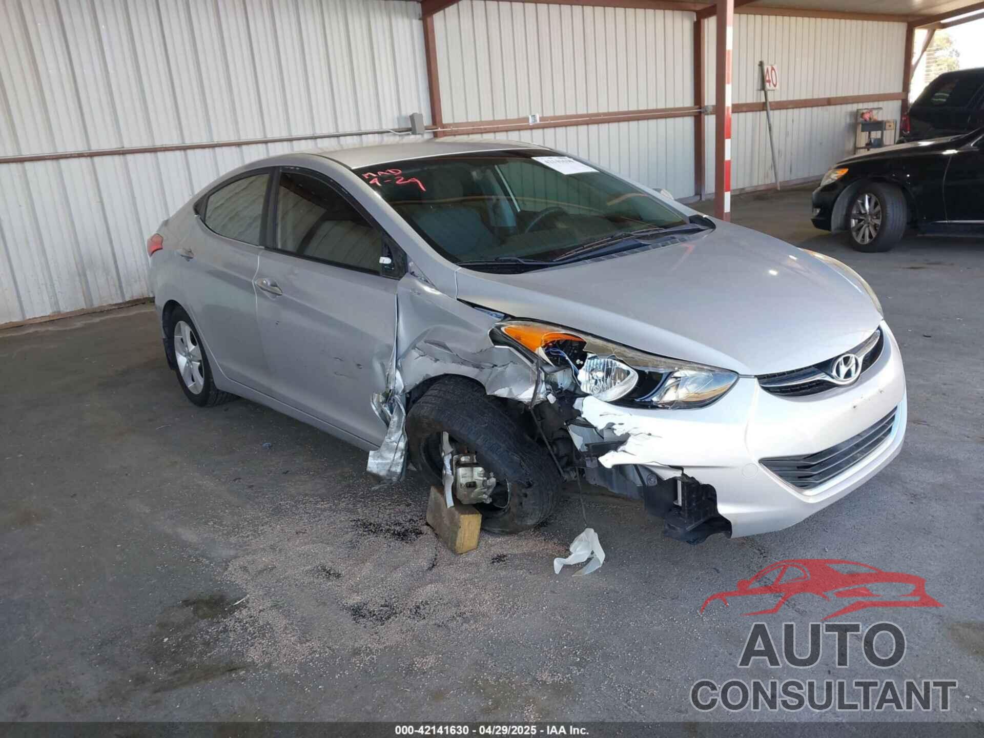 HYUNDAI ELANTRA 2013 - KMHDH4AE3DU805769