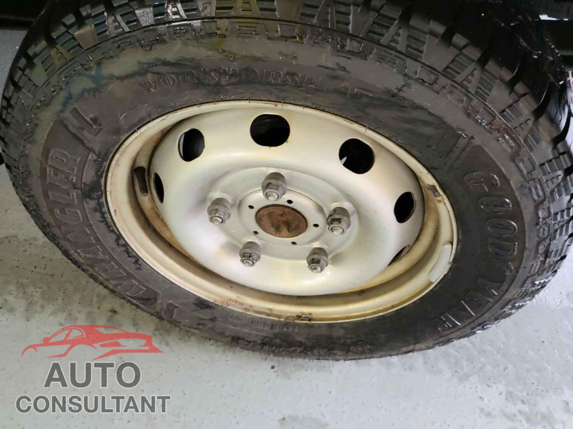 FORD TRANSIT 2018 - 1FTYE1CM2JKB28142