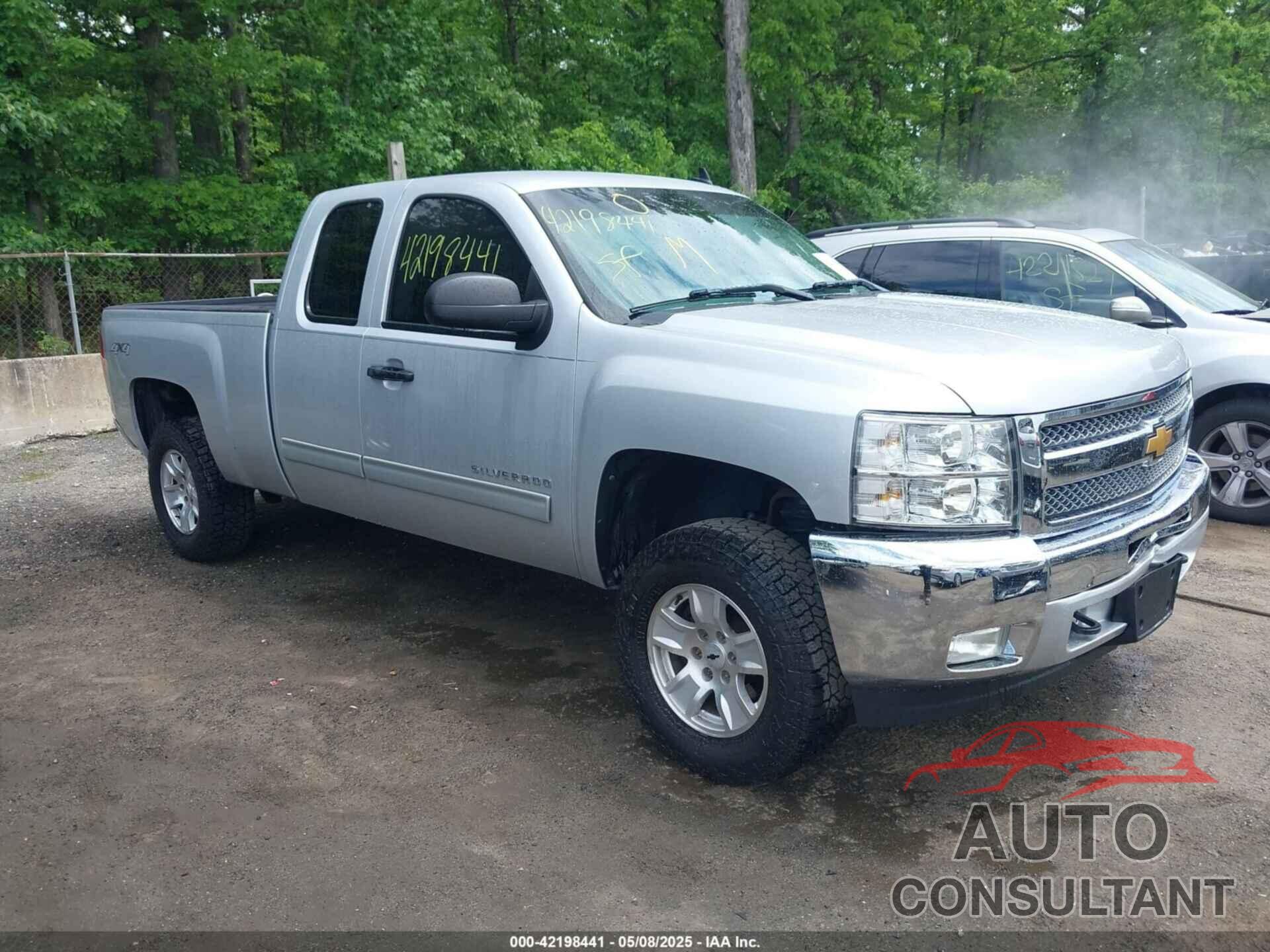 CHEVROLET SILVERADO 1500 2012 - 1GCRKSE73CZ231915