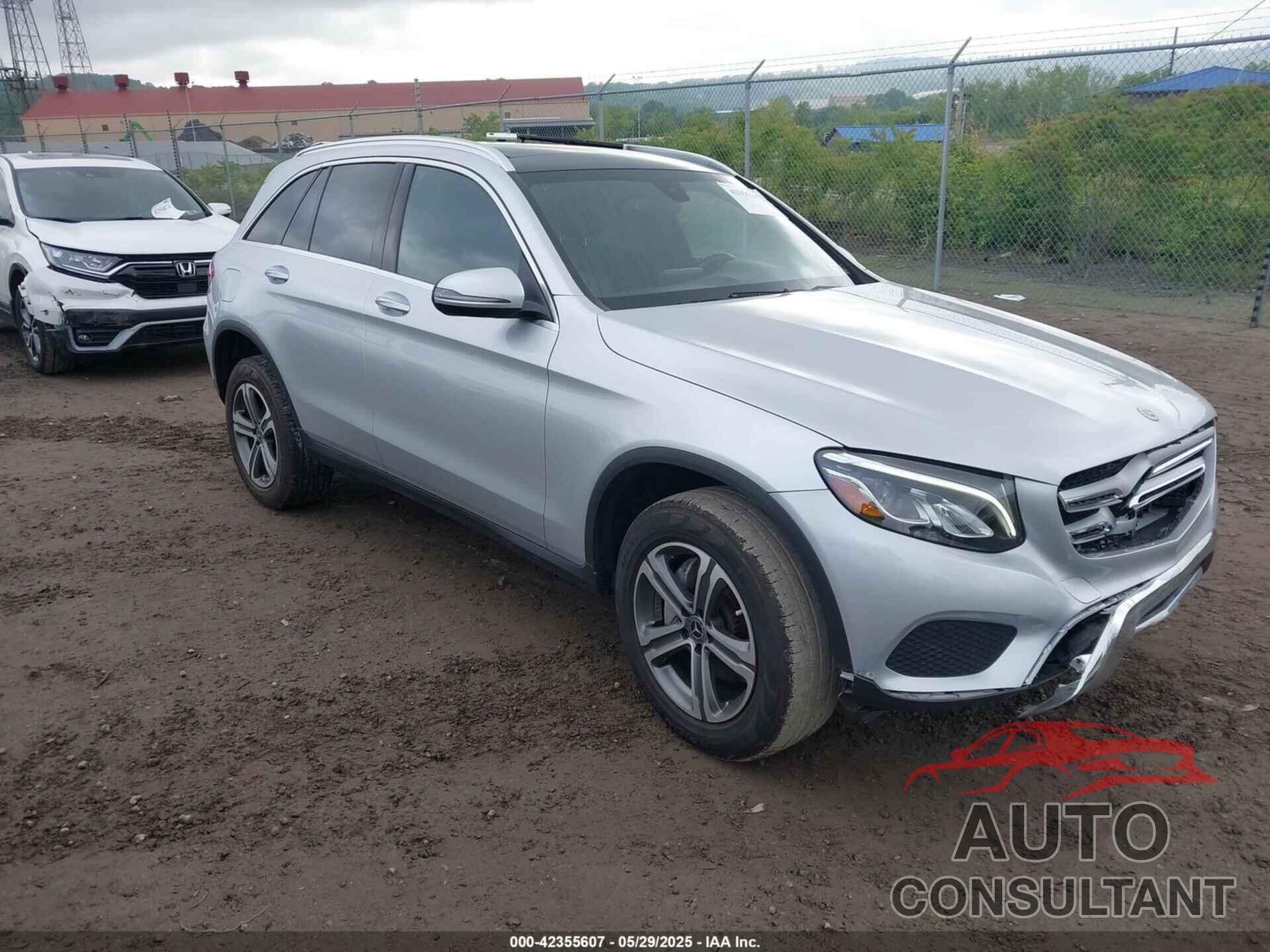 MERCEDES-BENZ GLC 300 2017 - WDC0G4KB8HV010270