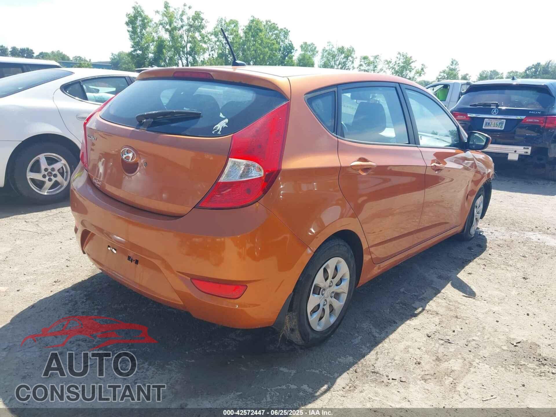 HYUNDAI ACCENT 2015 - KMHCT5AE8FU199520