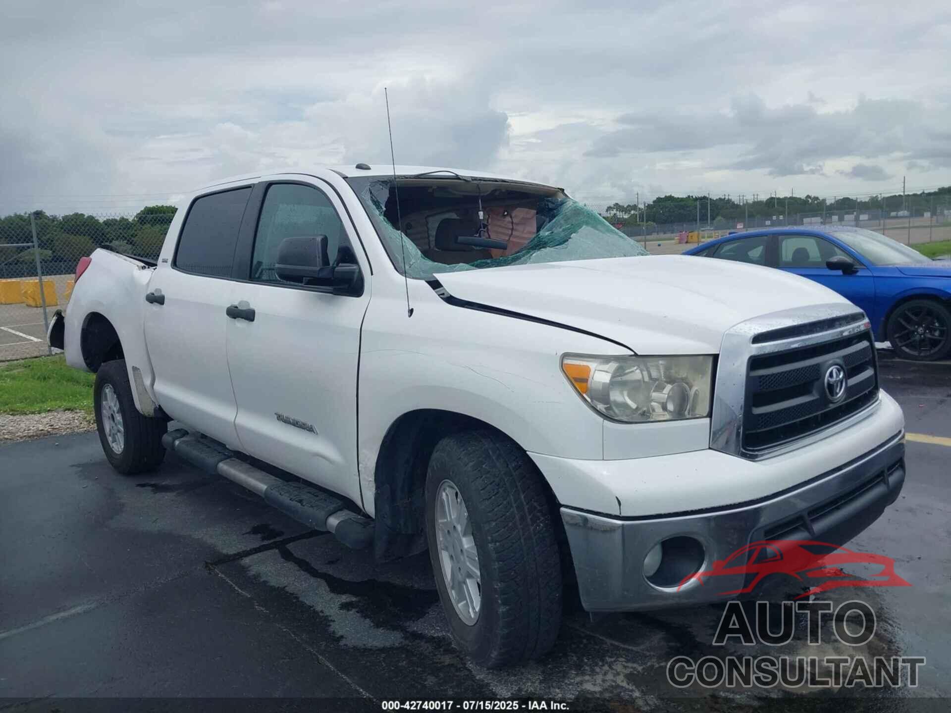 TOYOTA TUNDRA 2010 - 5TFEM5F17AX019290