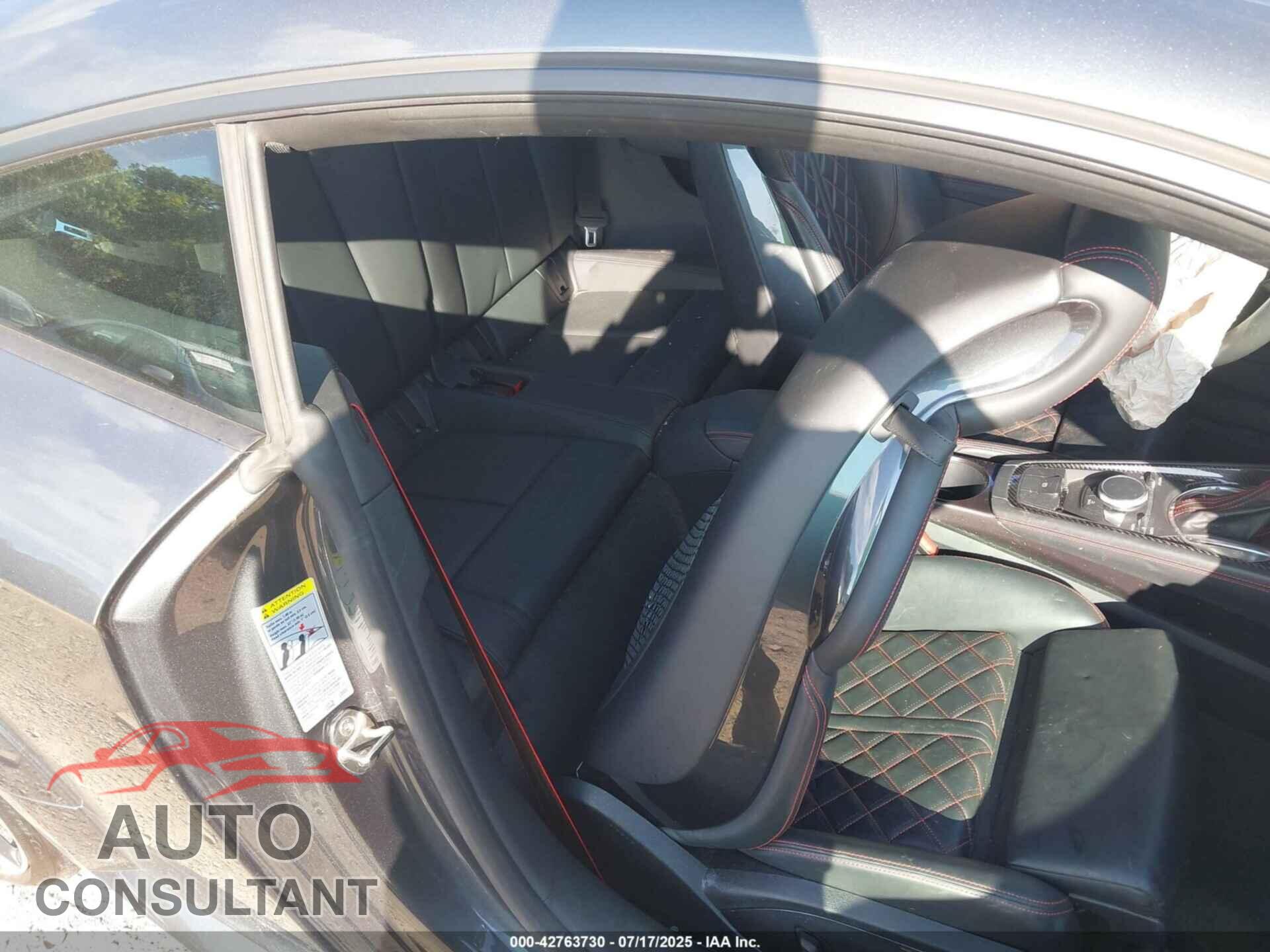 AUDI TT RS 2018 - WUACSAFV1J1902302