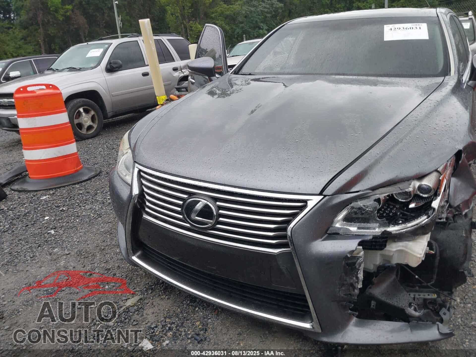 LEXUS LS 460 2014 - JTHGL5EF3E5050979