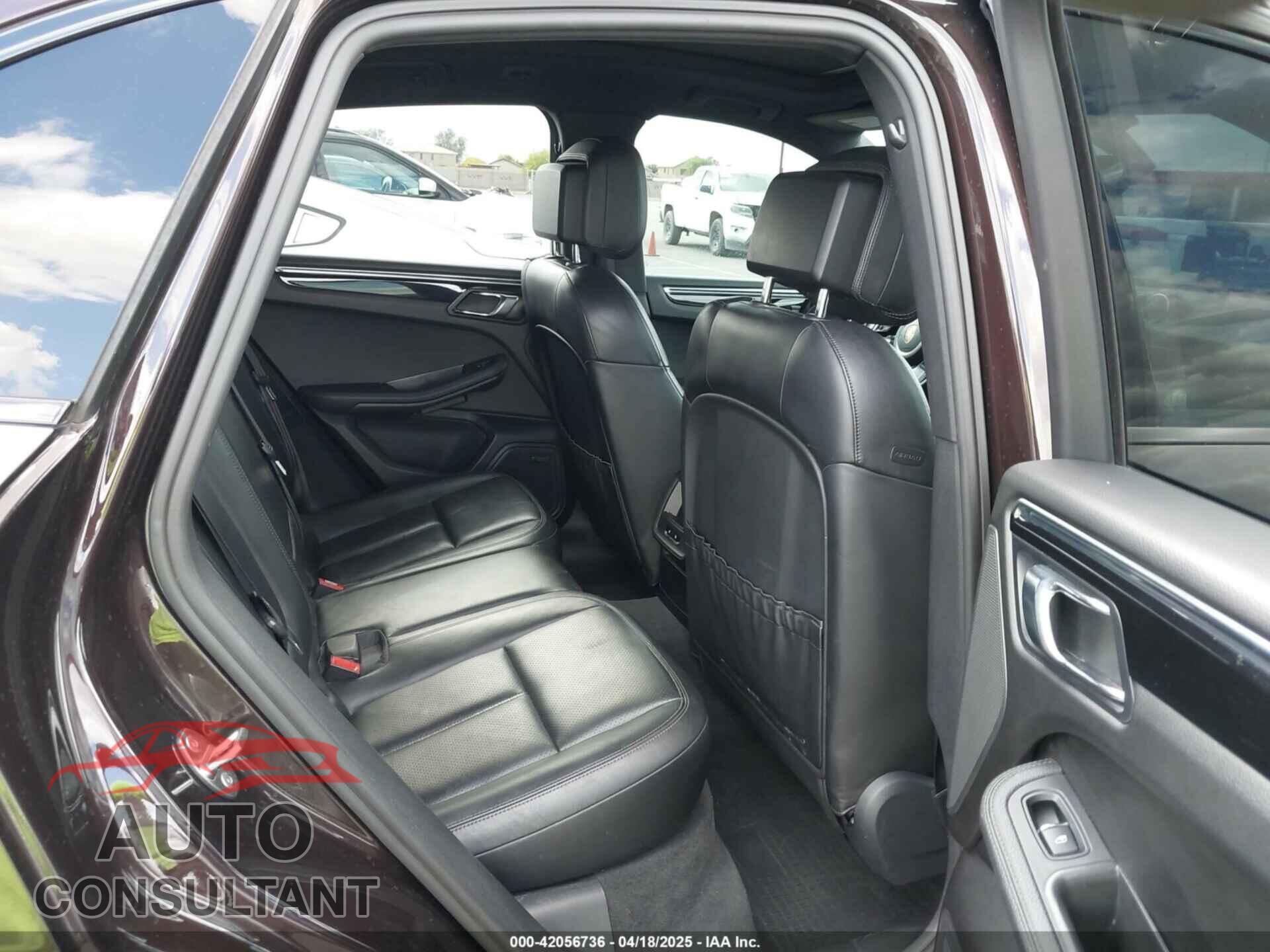 PORSCHE MACAN 2015 - WP1AB2A55FLB73006