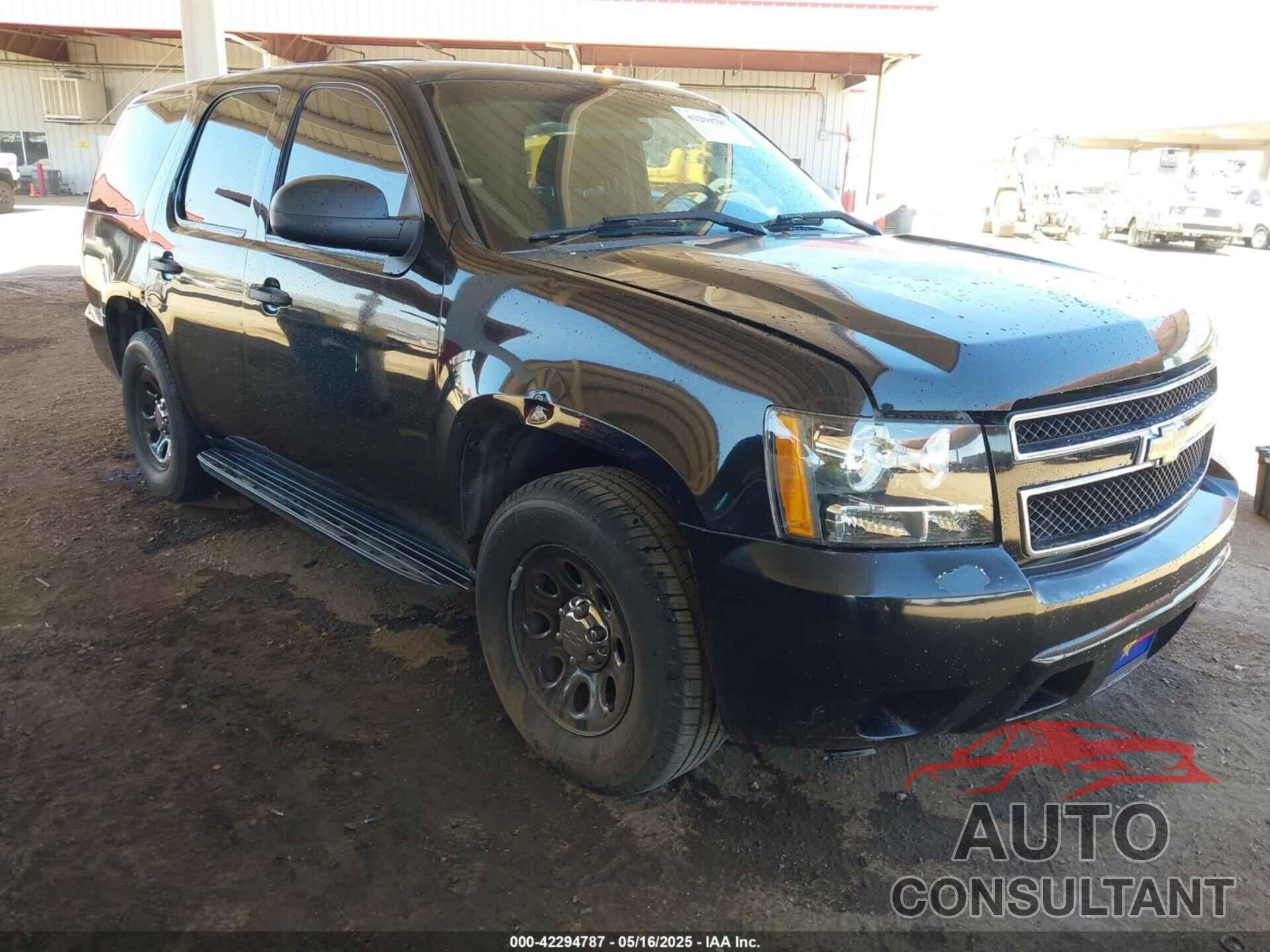CHEVROLET TAHOE 2010 - 1GNMCAE01AR132728