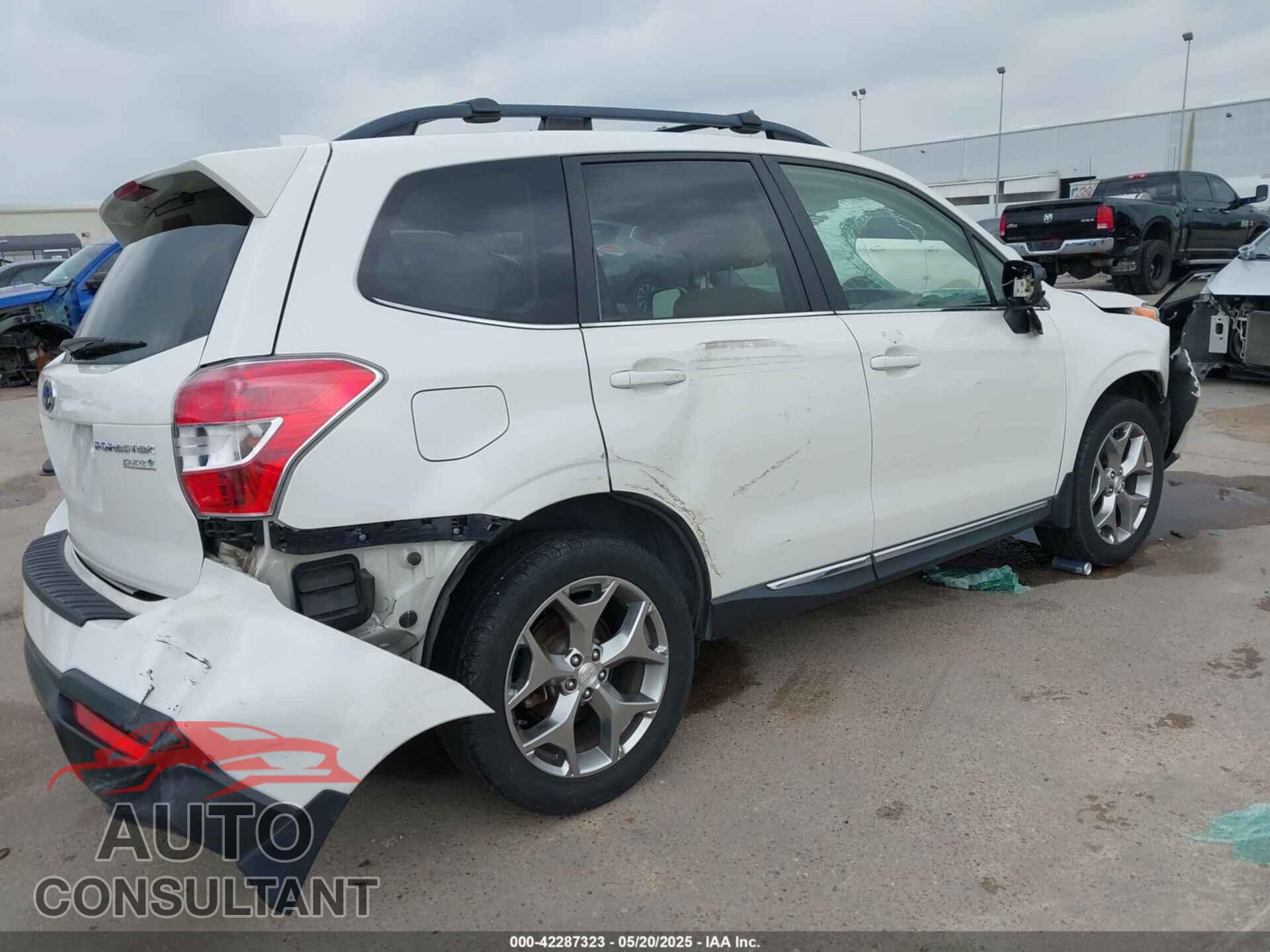 SUBARU FORESTER 2016 - JF2SJAVC2GH465083