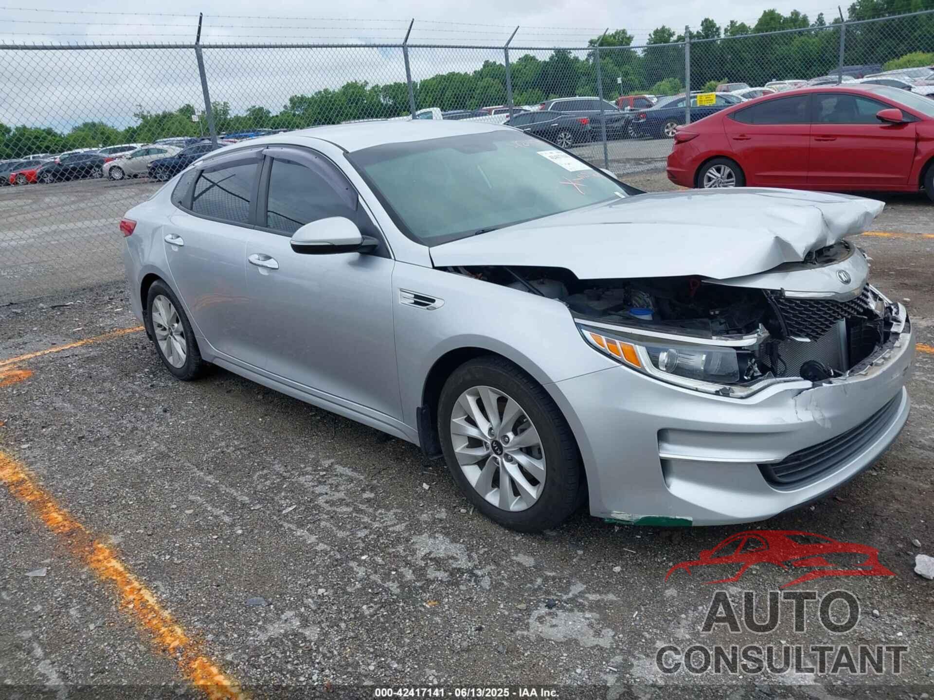 KIA OPTIMA 2018 - 5XXGT4L37JG258812