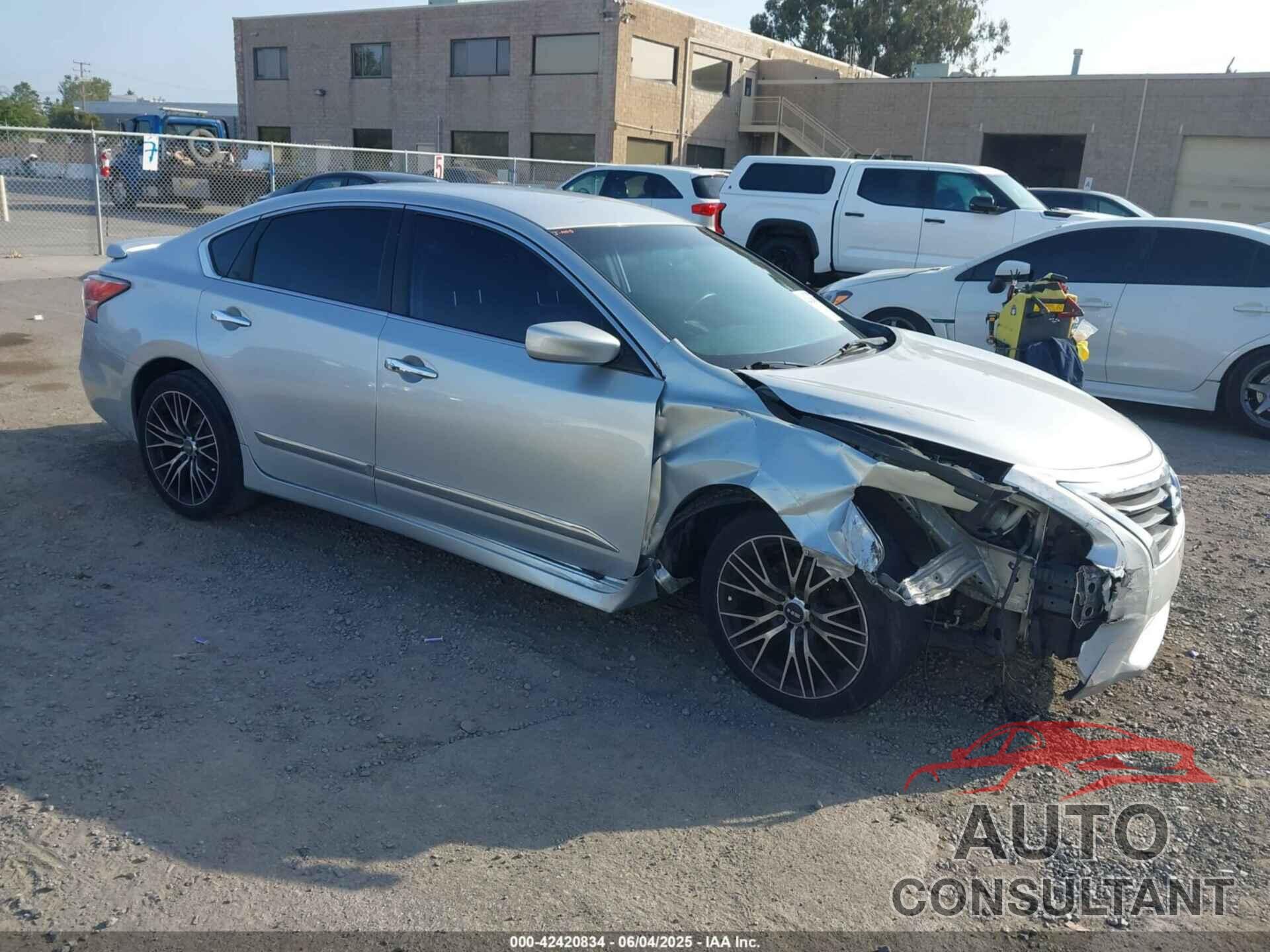NISSAN ALTIMA 2015 - 1N4AL3AP1FC127345