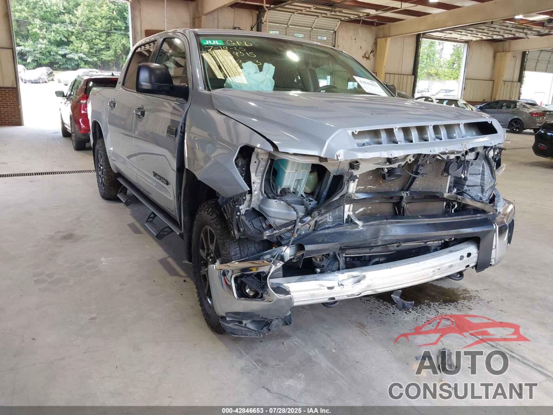 TOYOTA TUNDRA 2021 - 5TFDY5F16MX006373