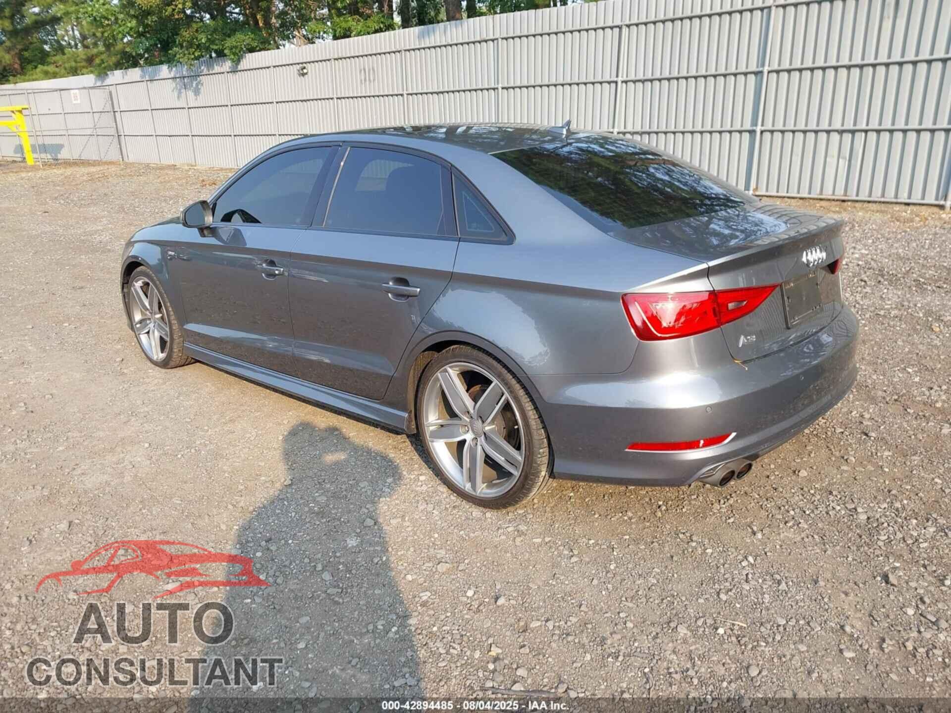 AUDI A3 2016 - WAUA7GFF4G1028714