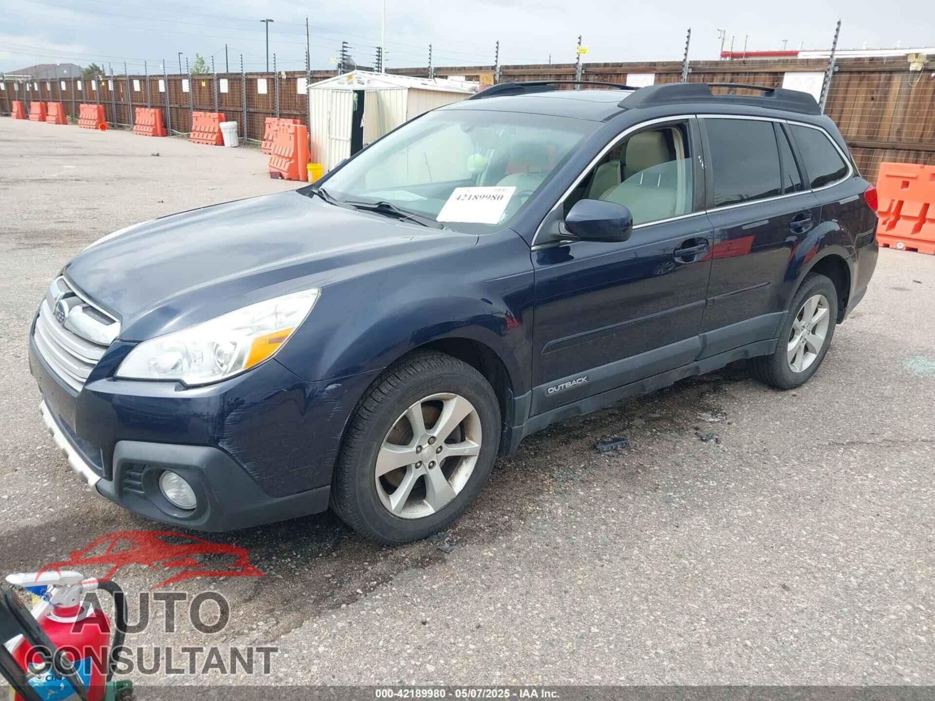 SUBARU OUTBACK 2013 - 4S4BRDPC3D2248111