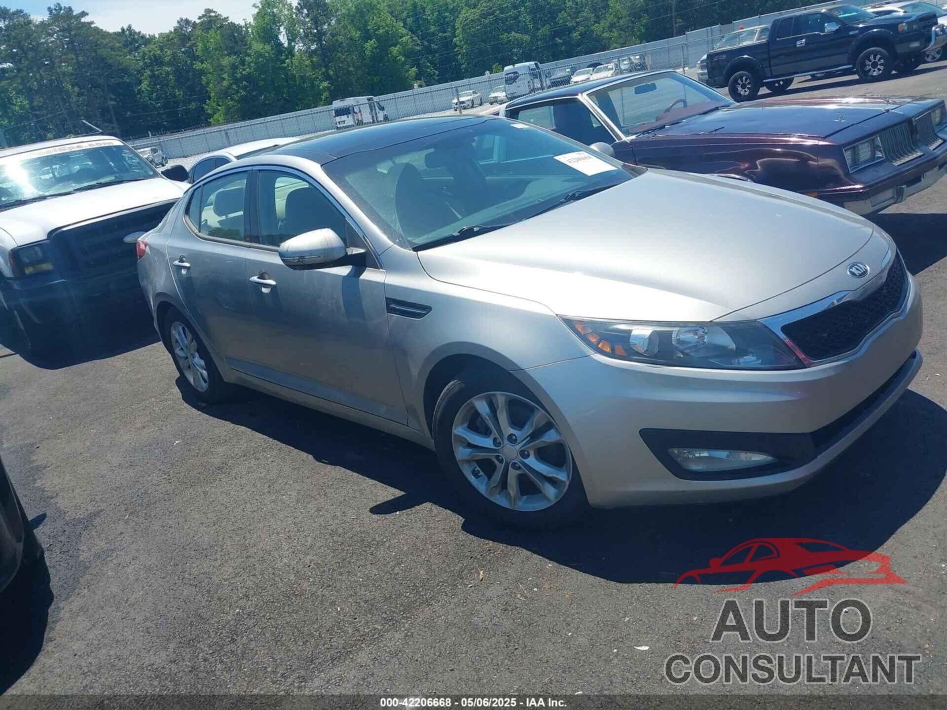 KIA OPTIMA 2013 - 5XXGN4A7XDG228336