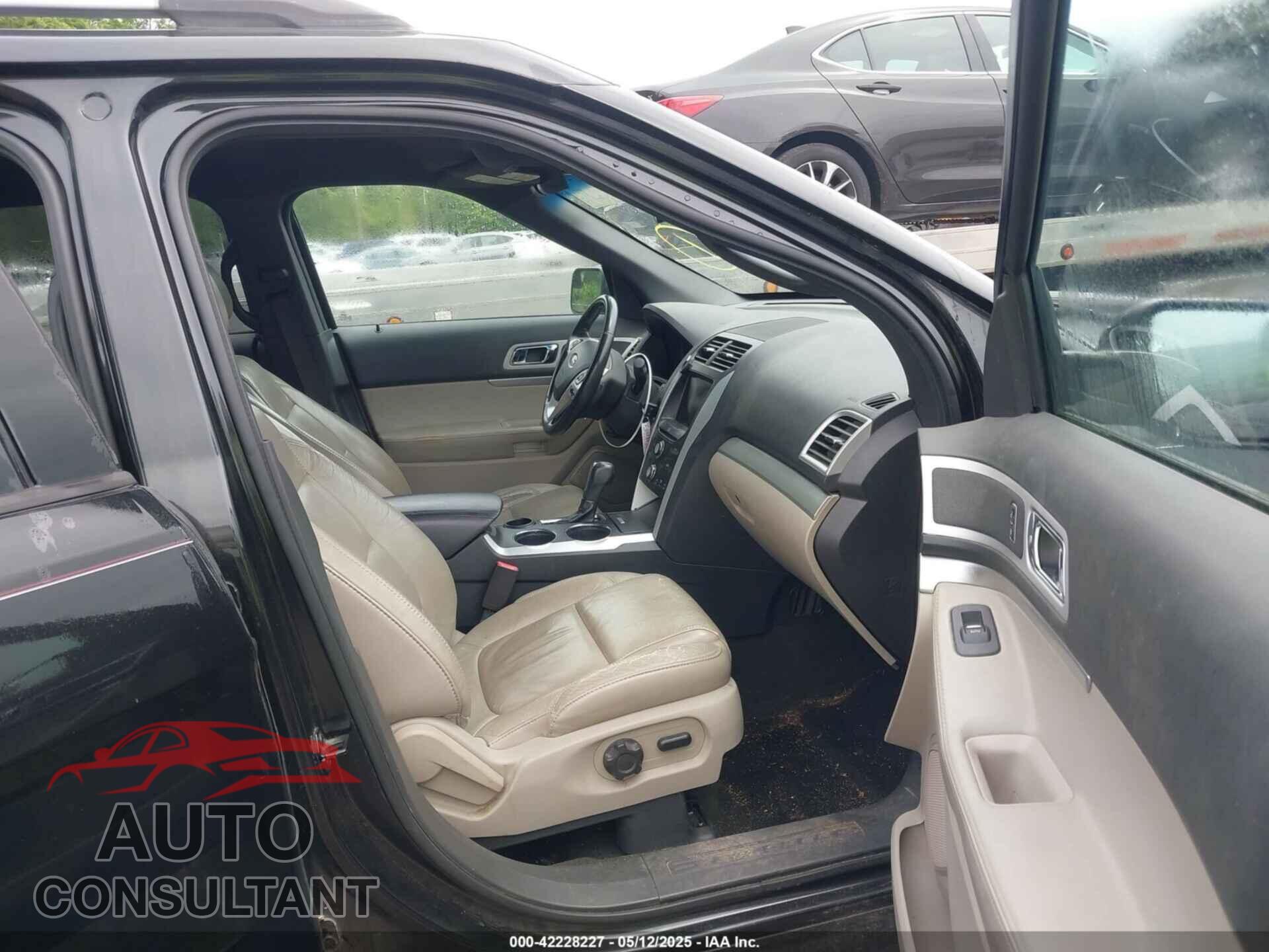 FORD EXPLORER 2014 - 1FM5K7D80EGA84453