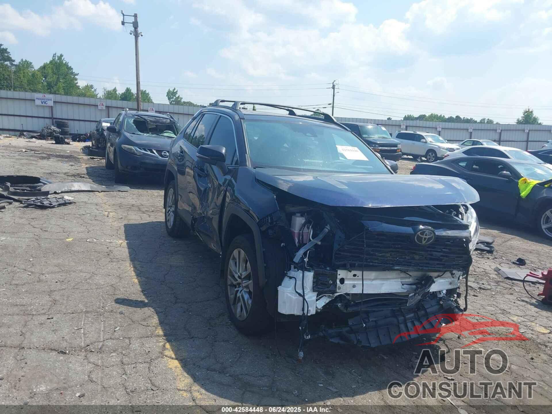 TOYOTA RAV4 2024 - 2T3C1RFV5RW354638