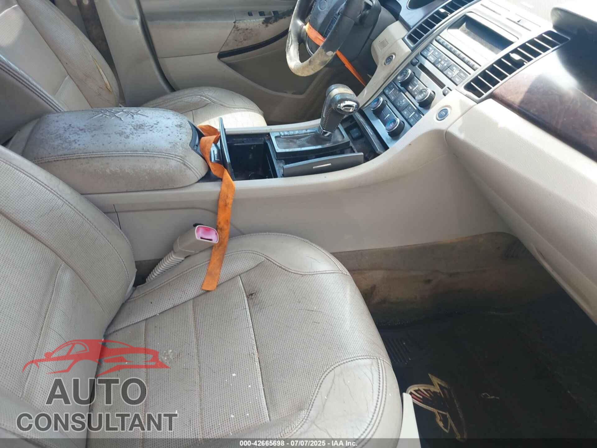 FORD TAURUS 2012 - 1FAHP2FW9CG137266