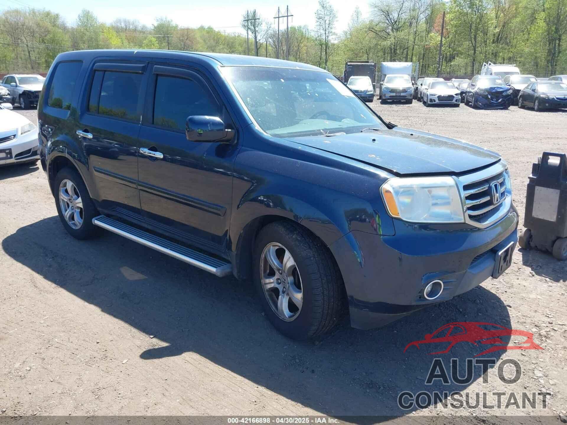 HONDA PILOT 2012 - 5FNYF4H48CB072084