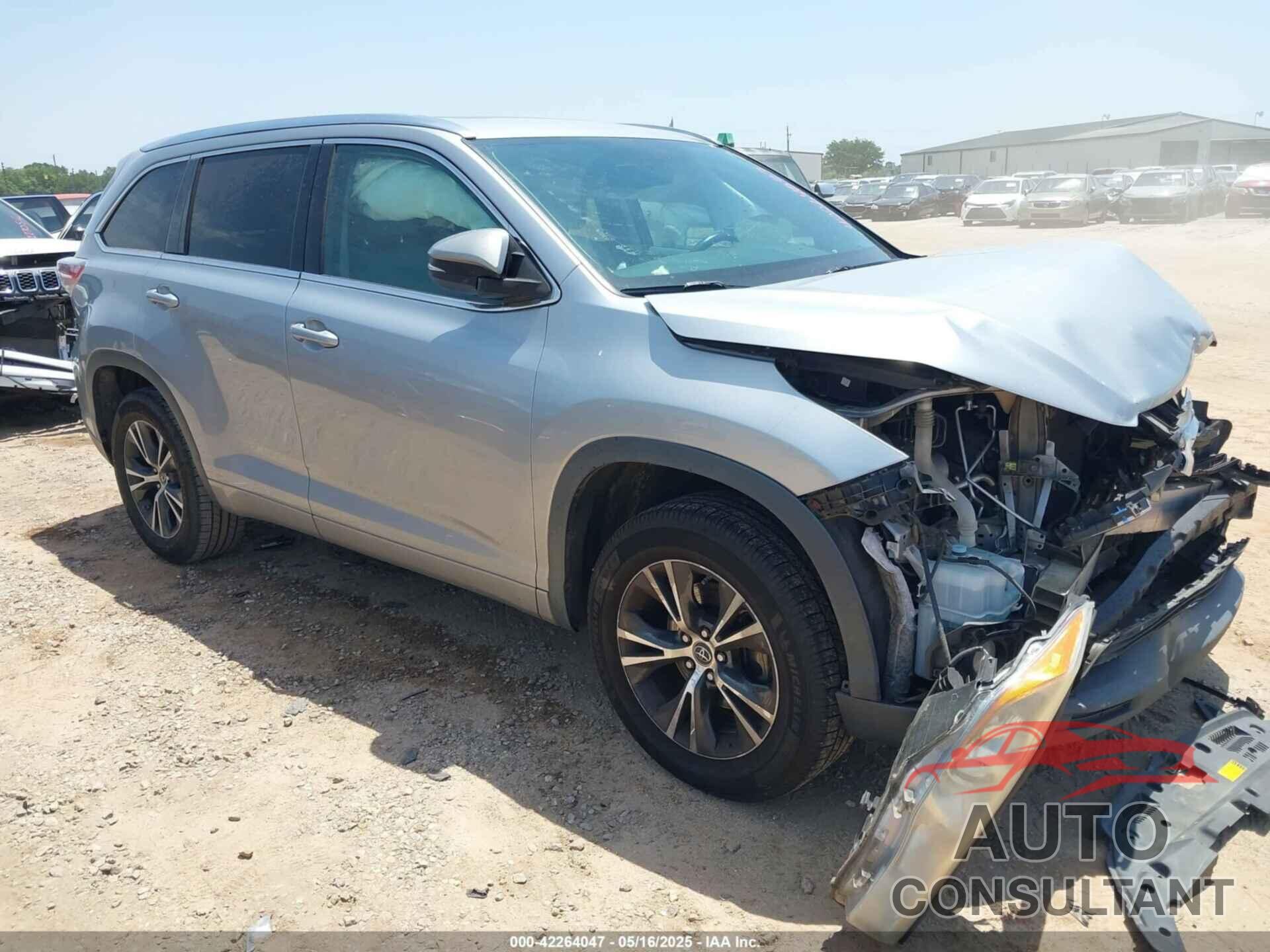 TOYOTA HIGHLANDER 2016 - 5TDKKRFH5GS133266