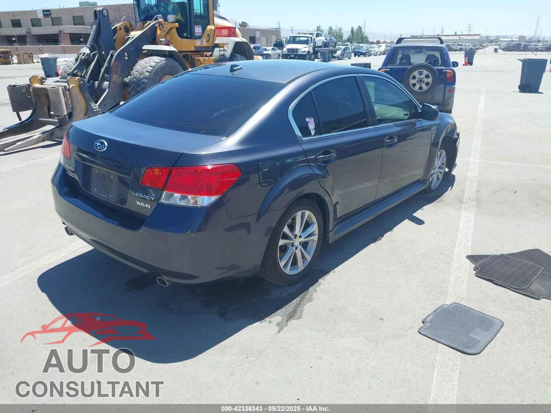 SUBARU LEGACY 2013 - 4S3BMDK67D2014896