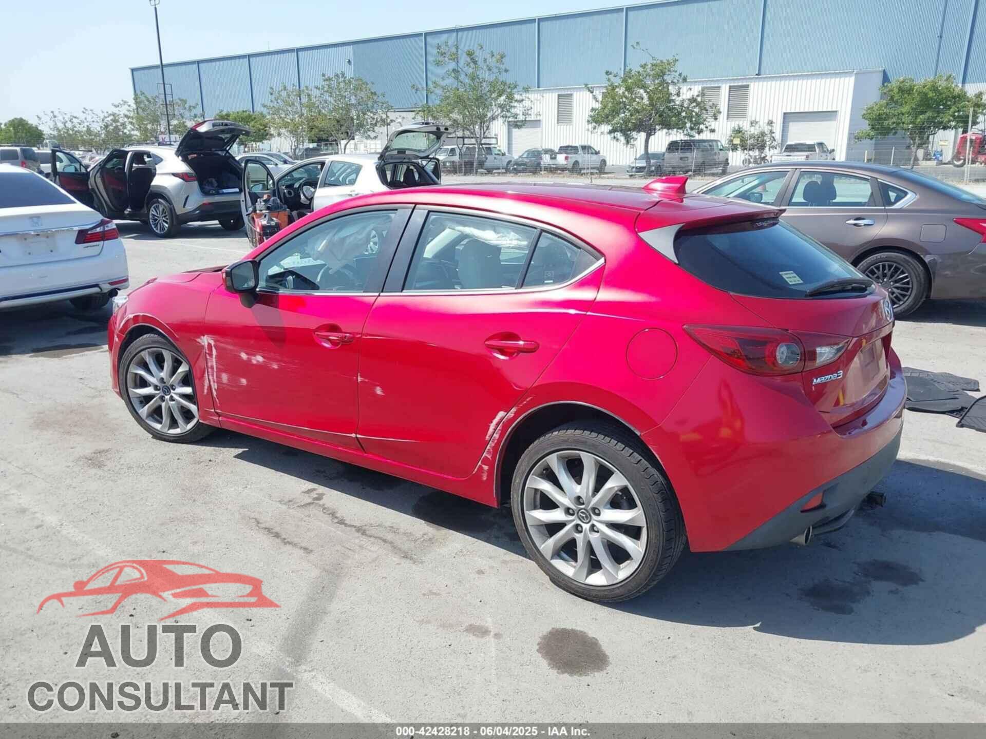 MAZDA MAZDA3 2014 - JM1BM1M38E1103207